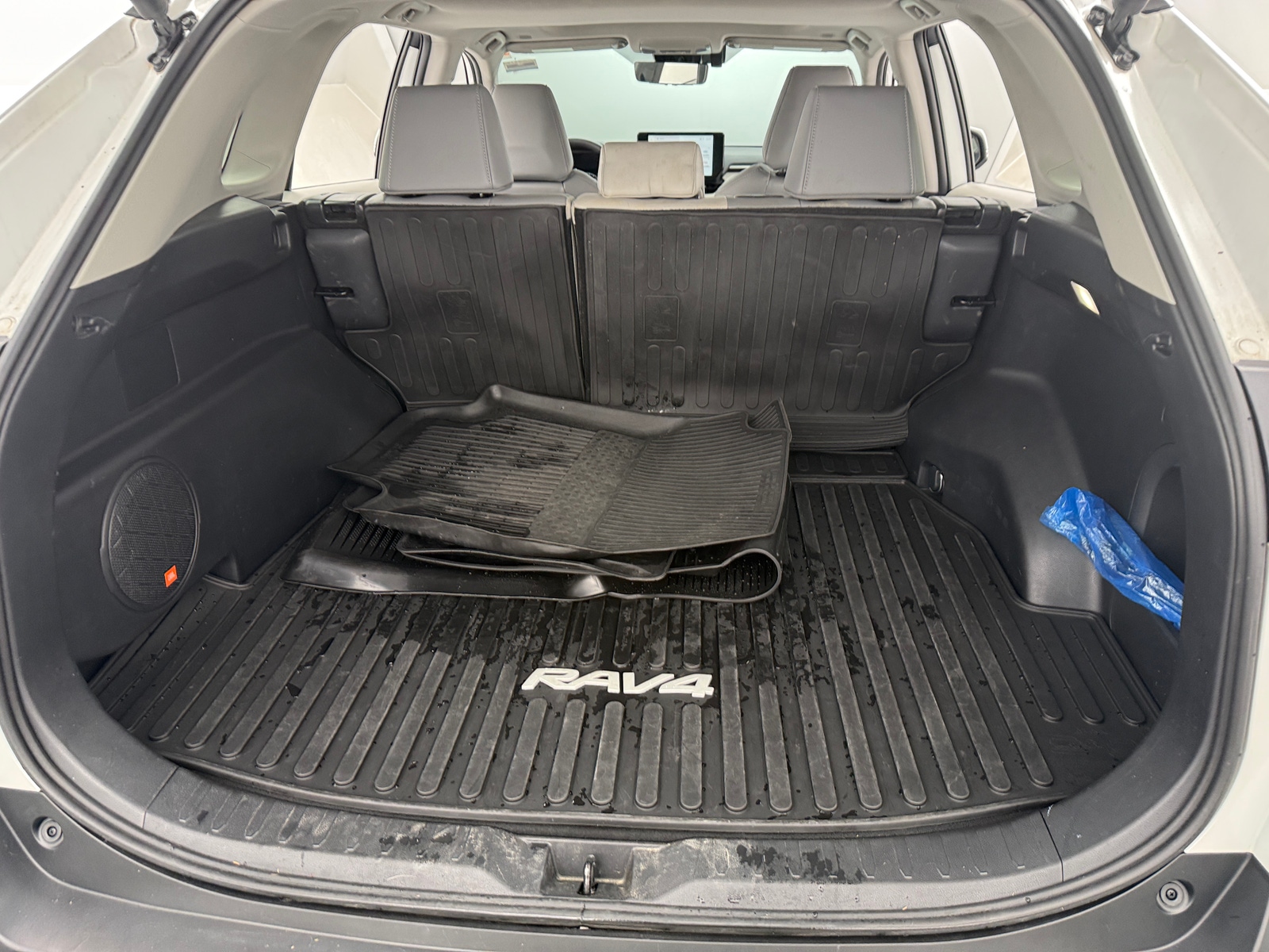 Thumbnail: 2024 Toyota RAV4 - 6