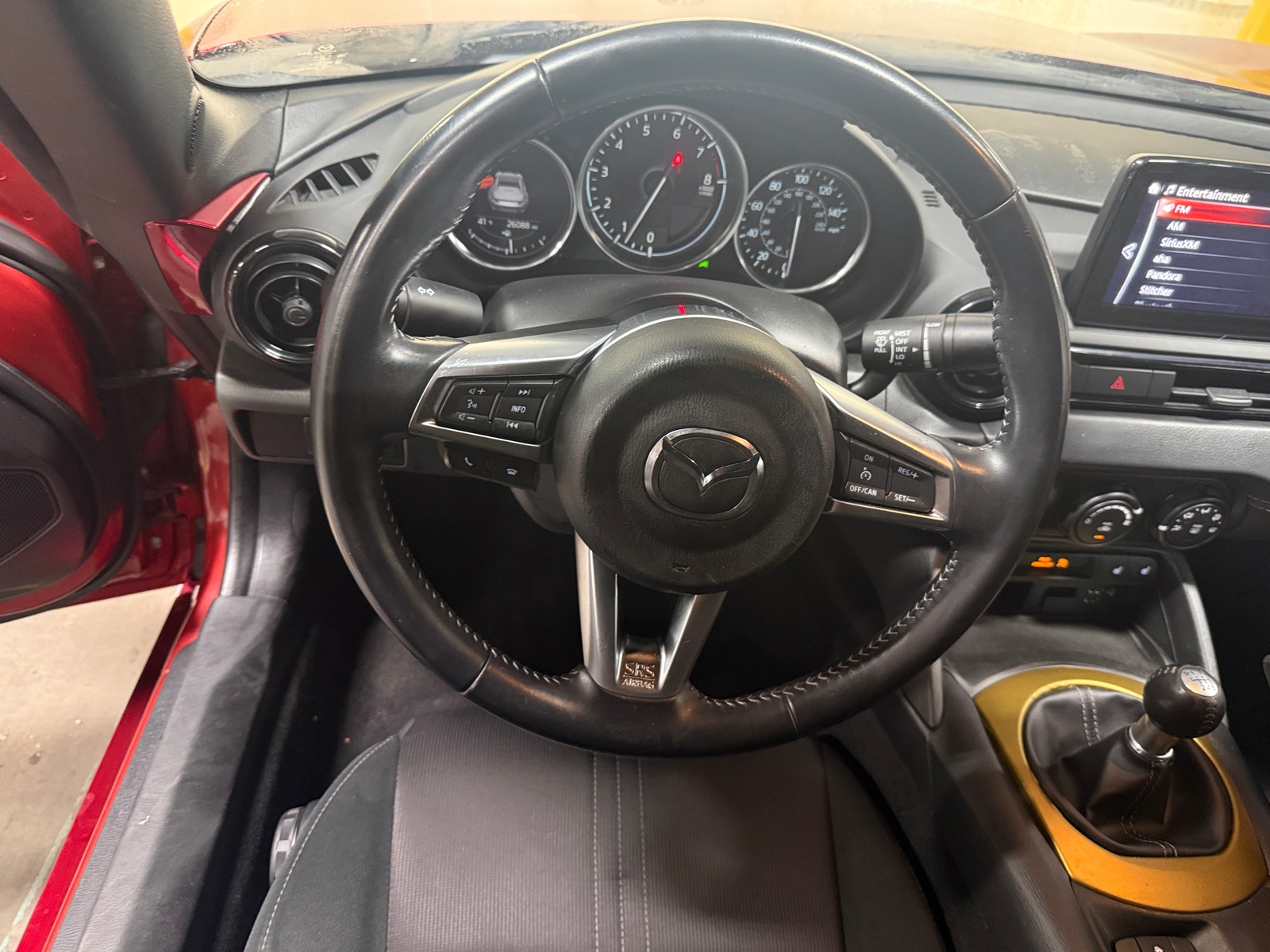 Thumbnail: 2020 Mazda MX-5 Miata - 5