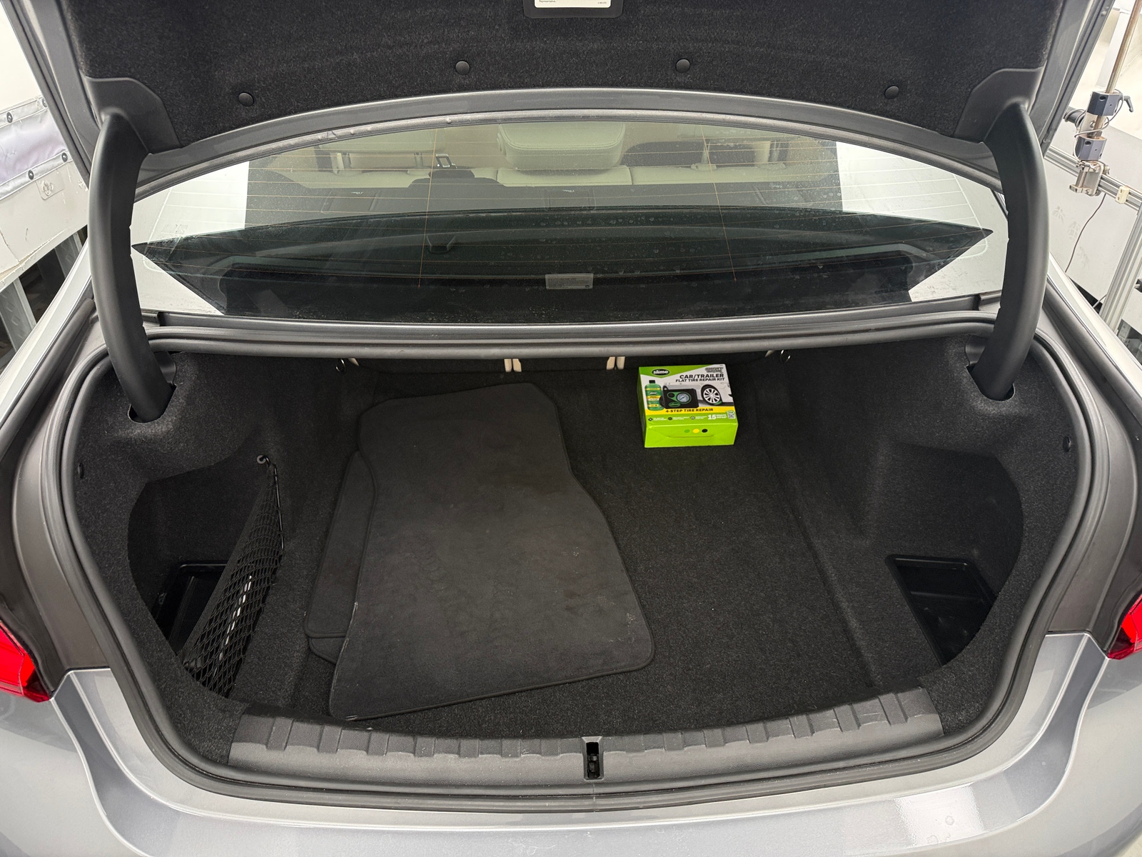 Thumbnail: 2023 BMW 3 Series - 6