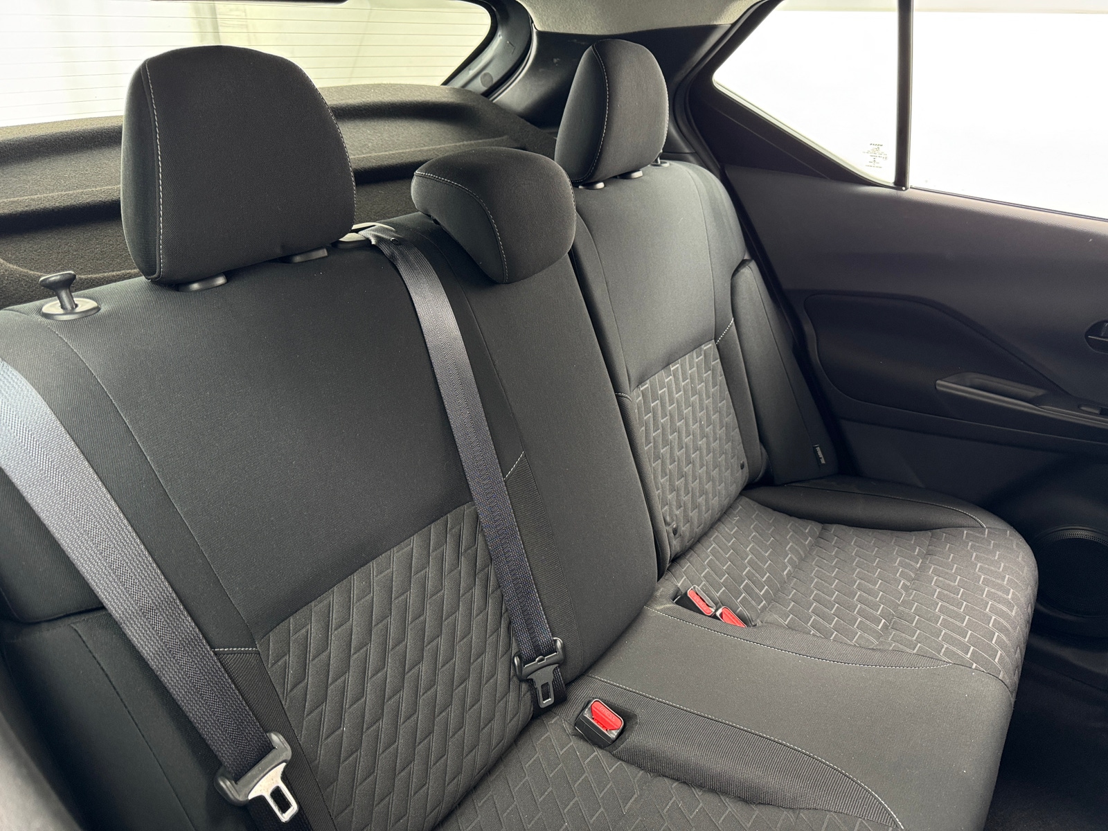 Thumbnail: 2021 Nissan Kicks - 6