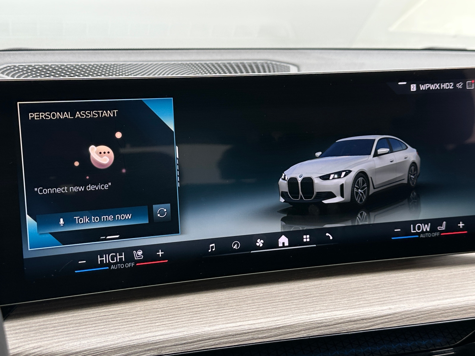 Thumbnail: 2025 BMW i4 - 3