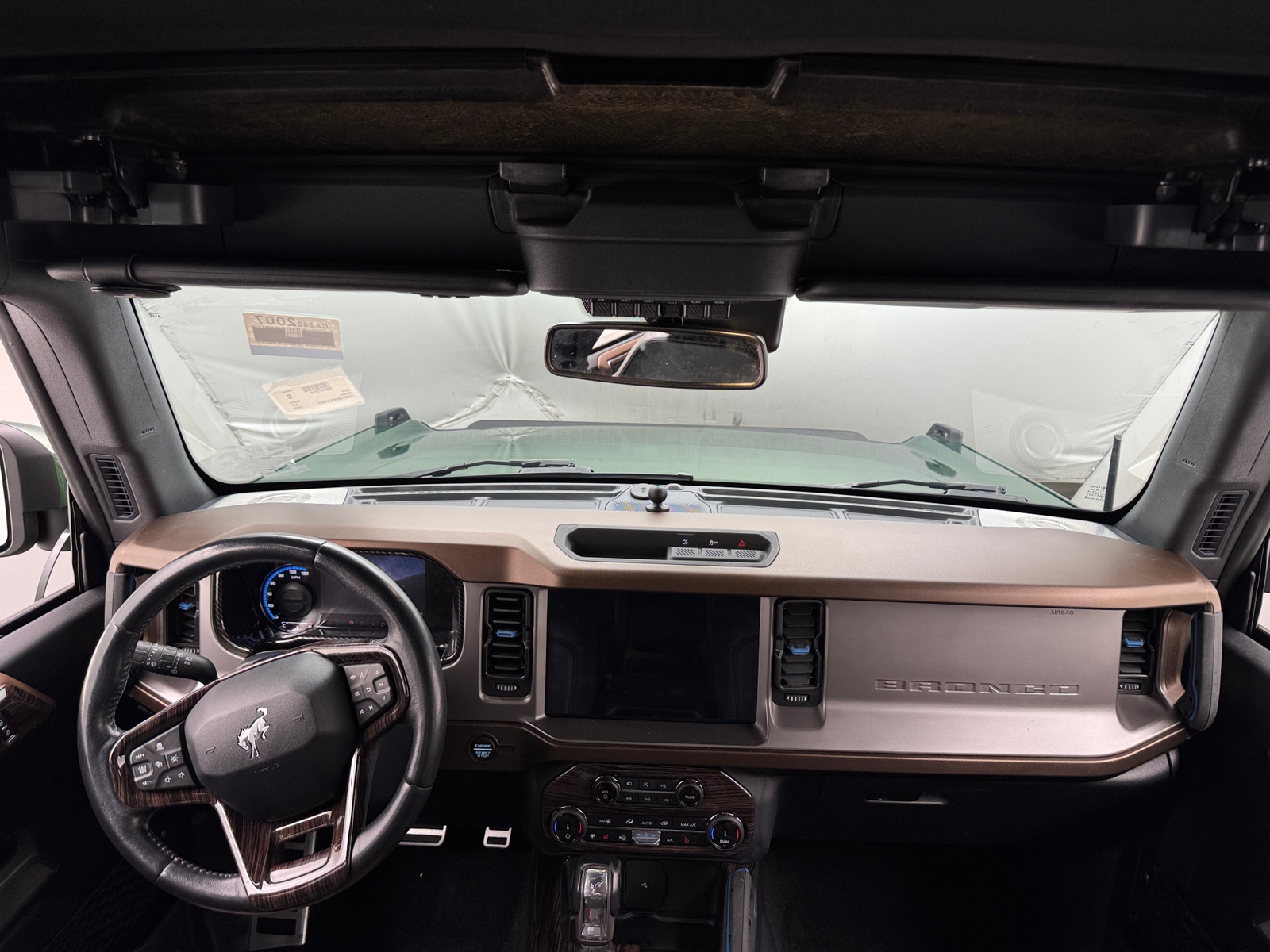 Thumbnail: 2022 Ford Bronco - 2