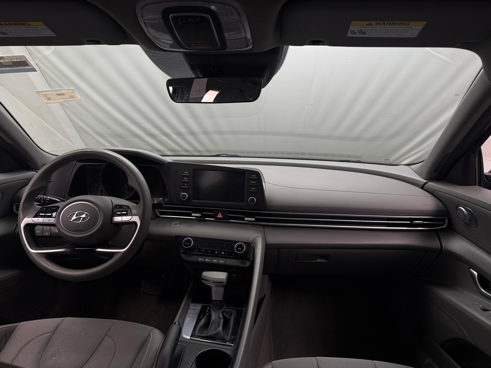 Thumbnail: 2023 Hyundai Elantra - 3