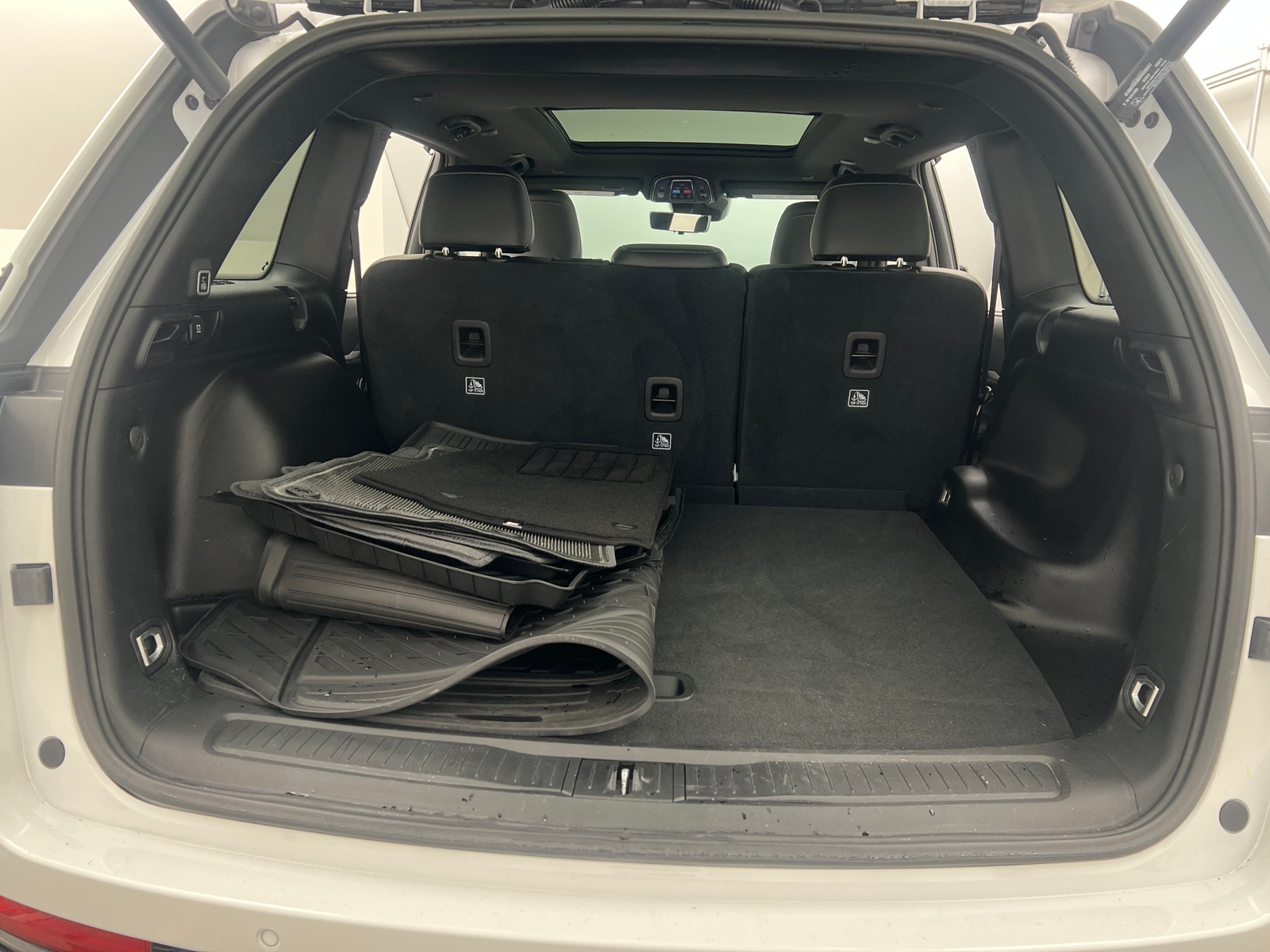 Thumbnail: 2025 Jeep Grand Cherokee - 6