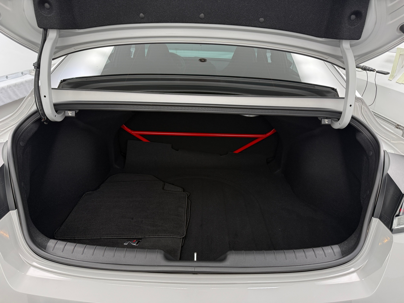 Thumbnail: 2024 Hyundai Elantra - 6