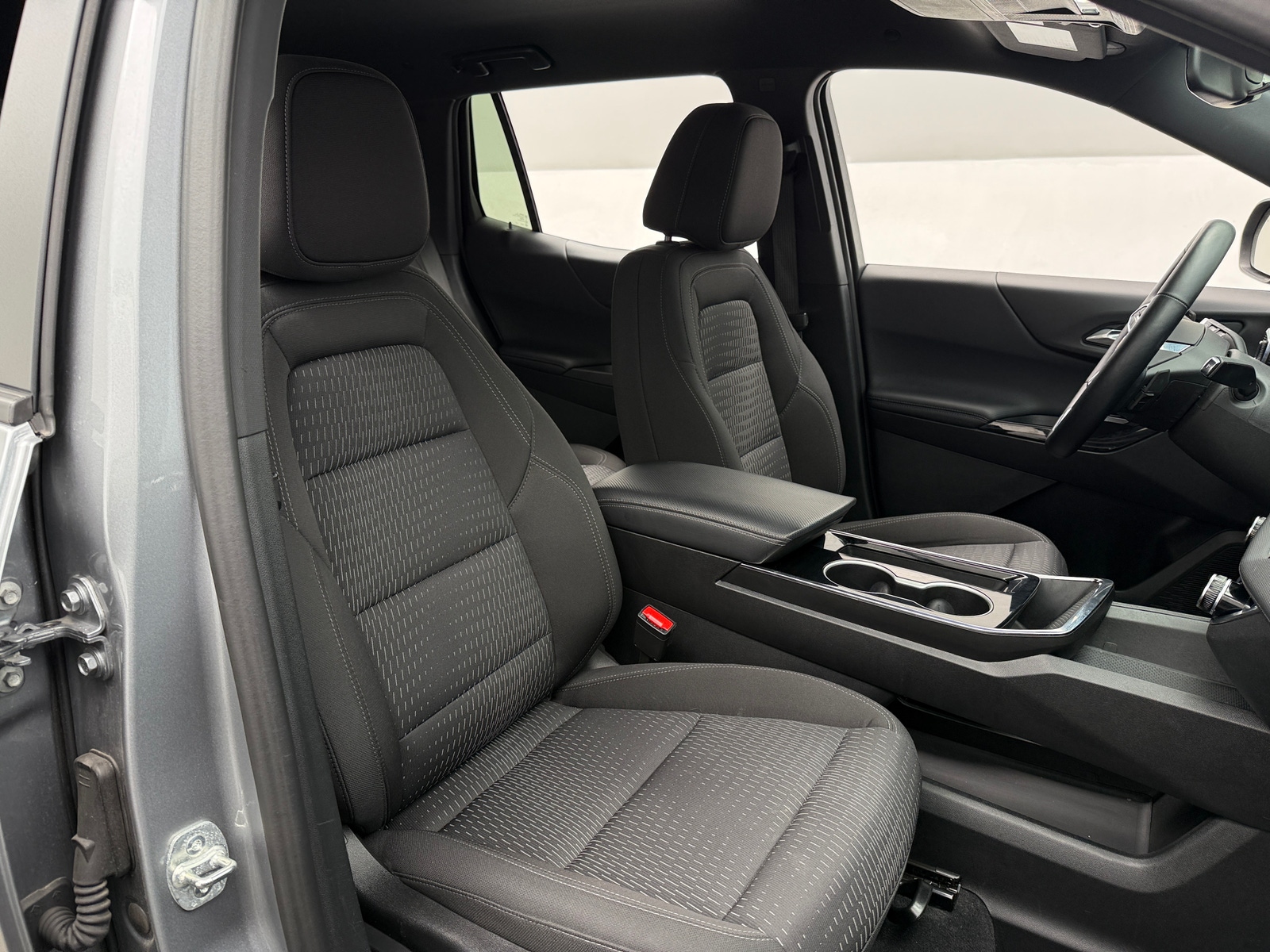 Thumbnail: 2025 Chevrolet Equinox - 2