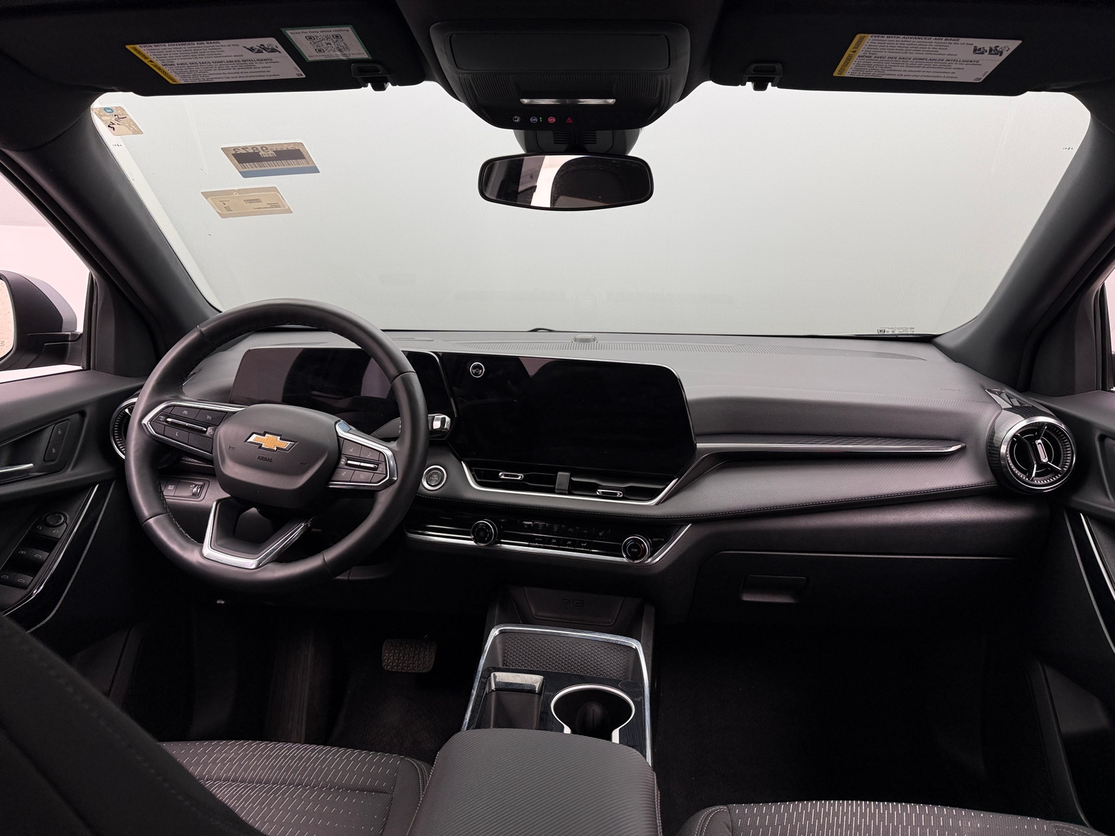 Thumbnail: 2025 Chevrolet Equinox - 3