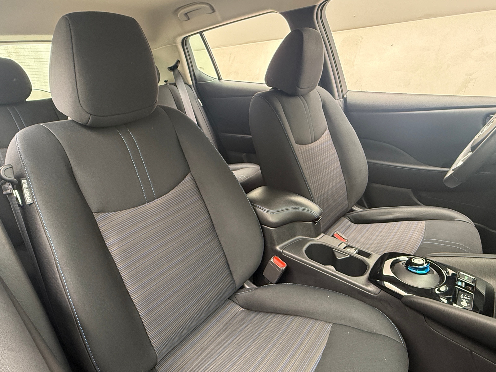 Thumbnail: 2020 Nissan Leaf - 2