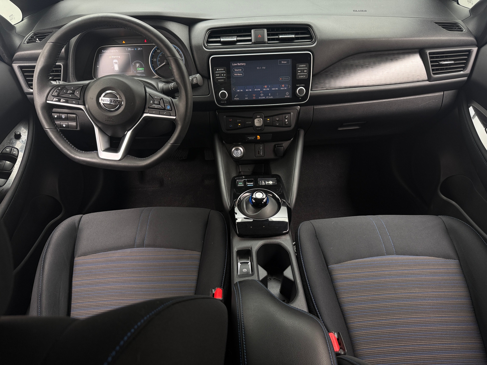 Thumbnail: 2020 Nissan Leaf - 3