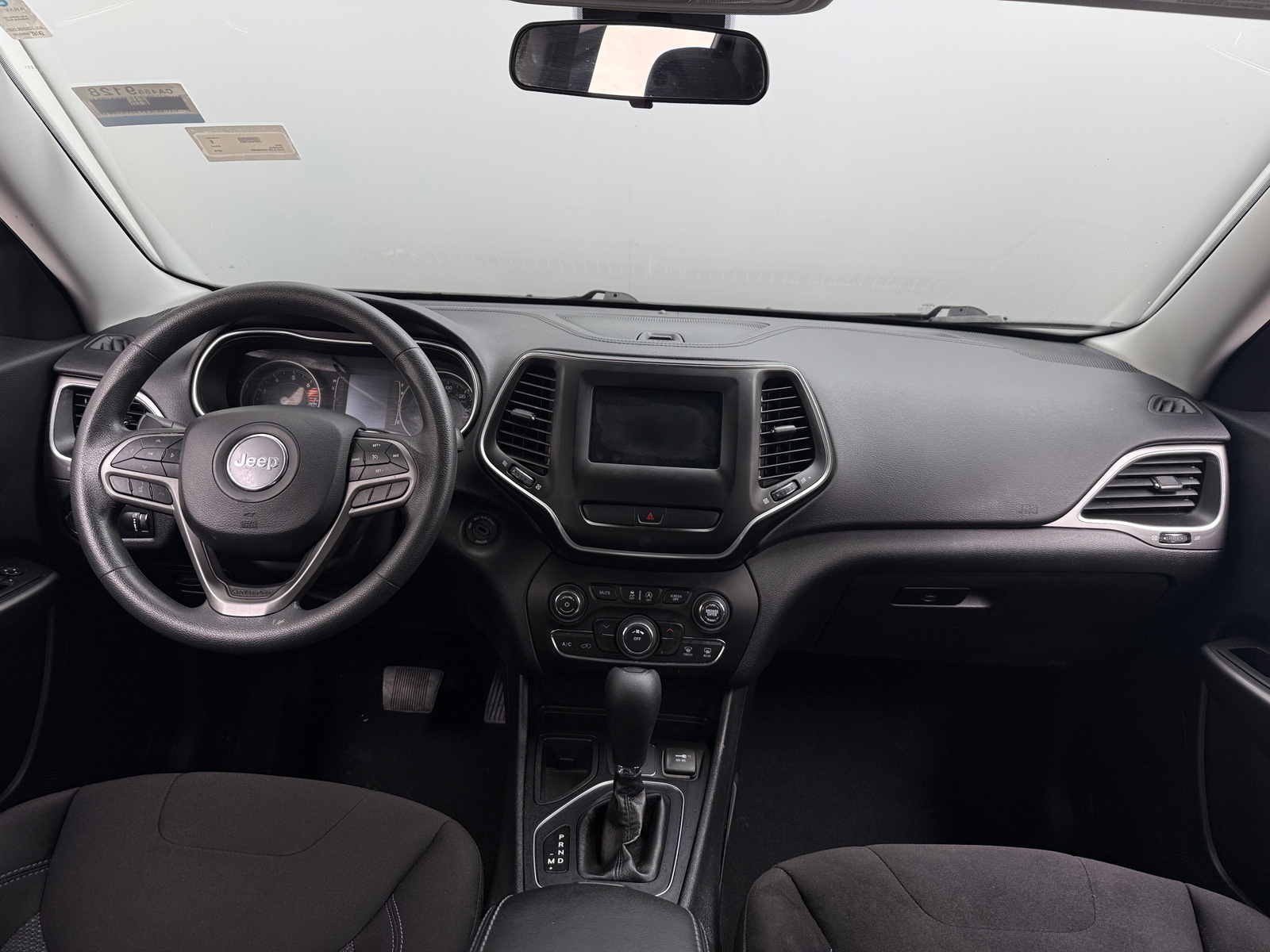 Thumbnail: 2019 Jeep Cherokee - 3