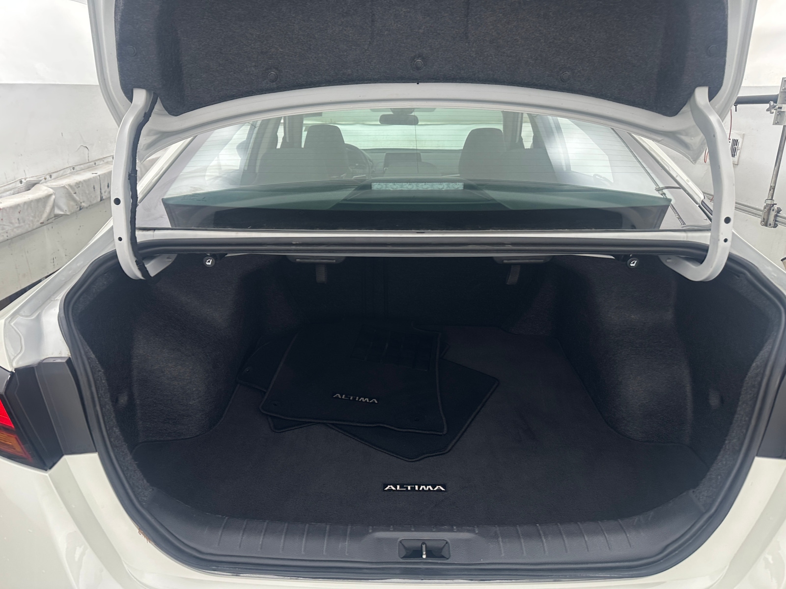 Thumbnail: 2025 Nissan Altima - 7