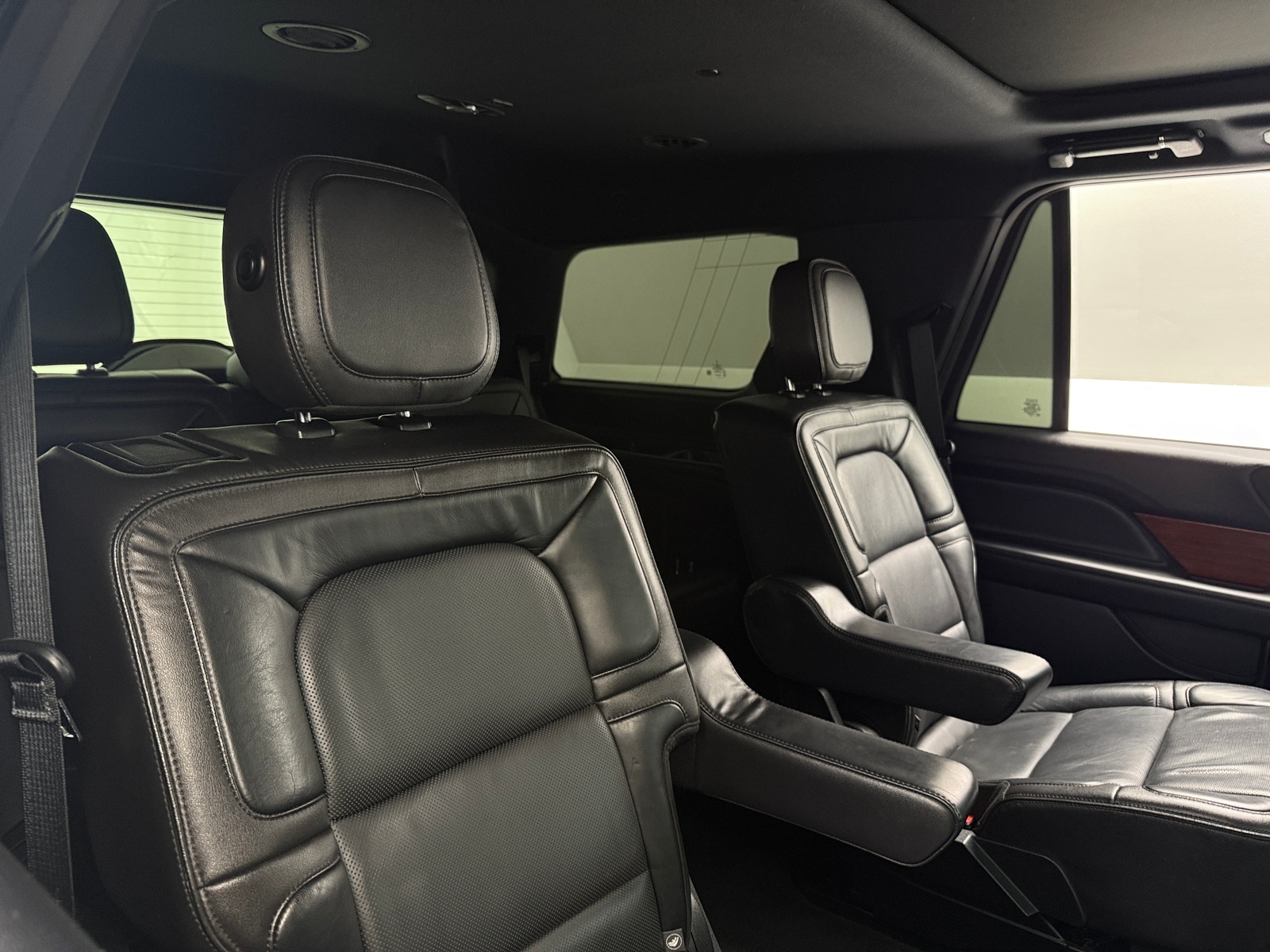 Thumbnail: 2018 Lincoln Navigator - 5