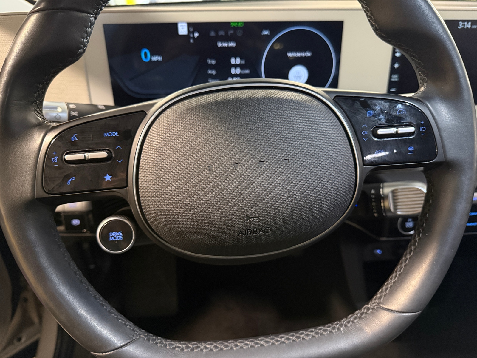 Thumbnail: 2023 Hyundai Ioniq 5 - 4