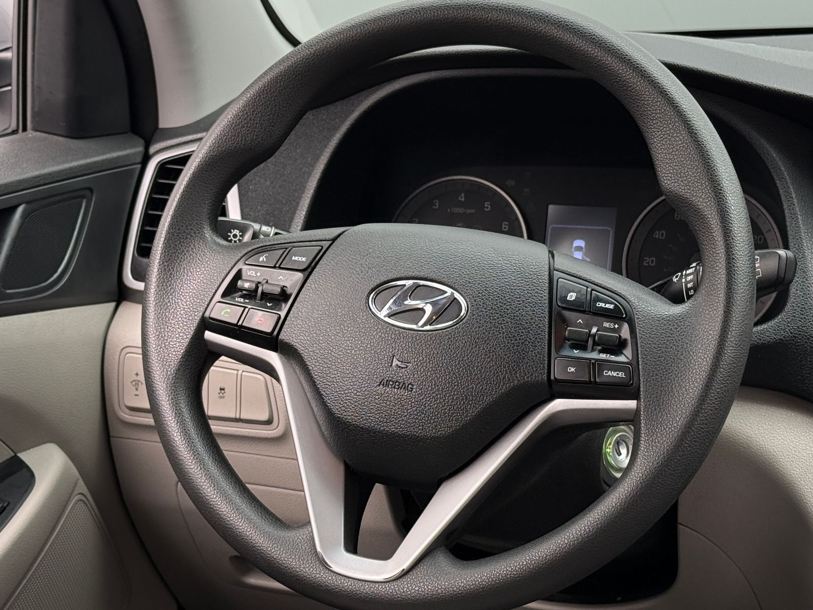 Thumbnail: 2018 Hyundai Tucson - 5