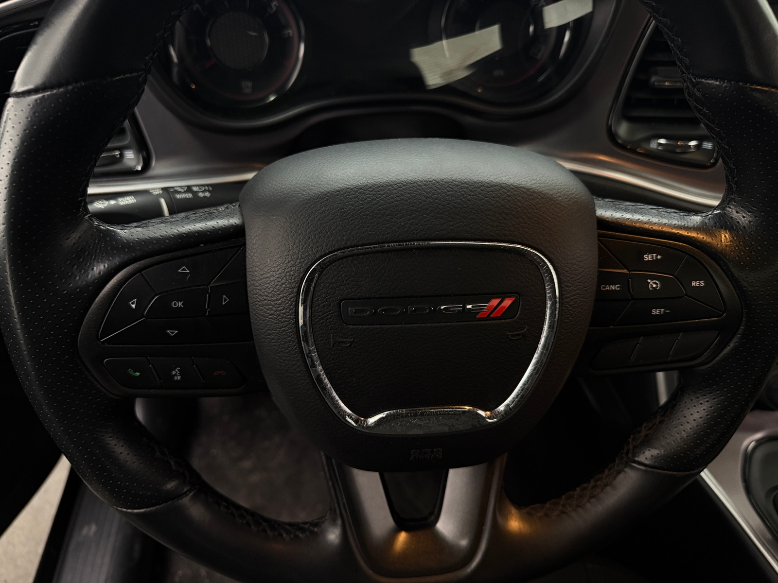 Thumbnail: 2021 Dodge Challenger - 4