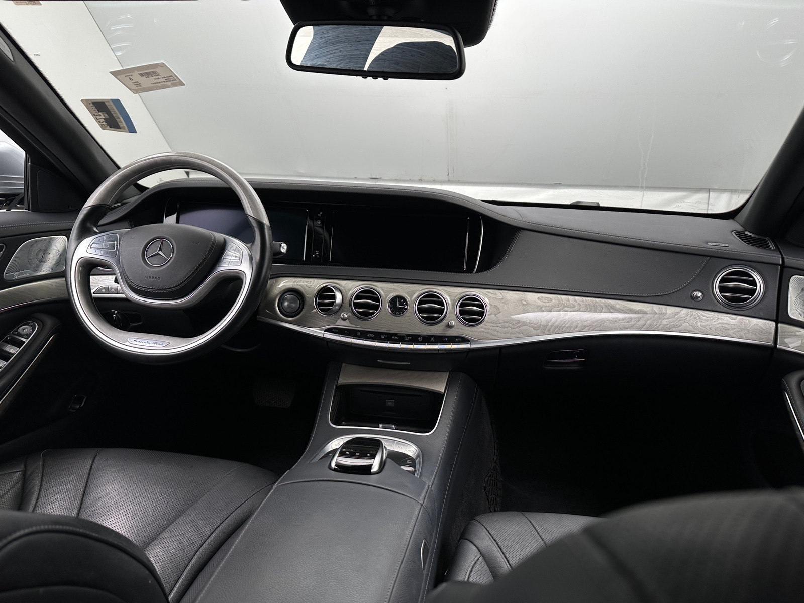 Thumbnail: 2015 Mercedes-Benz S-Class - 2