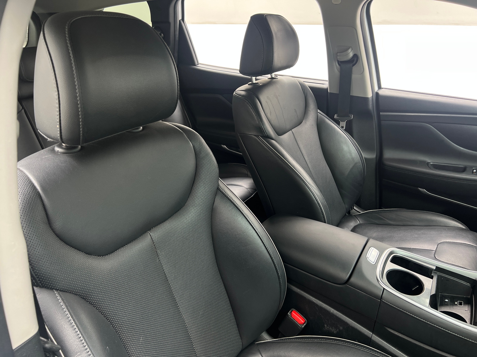 Thumbnail: 2022 Hyundai Santa Fe - 2