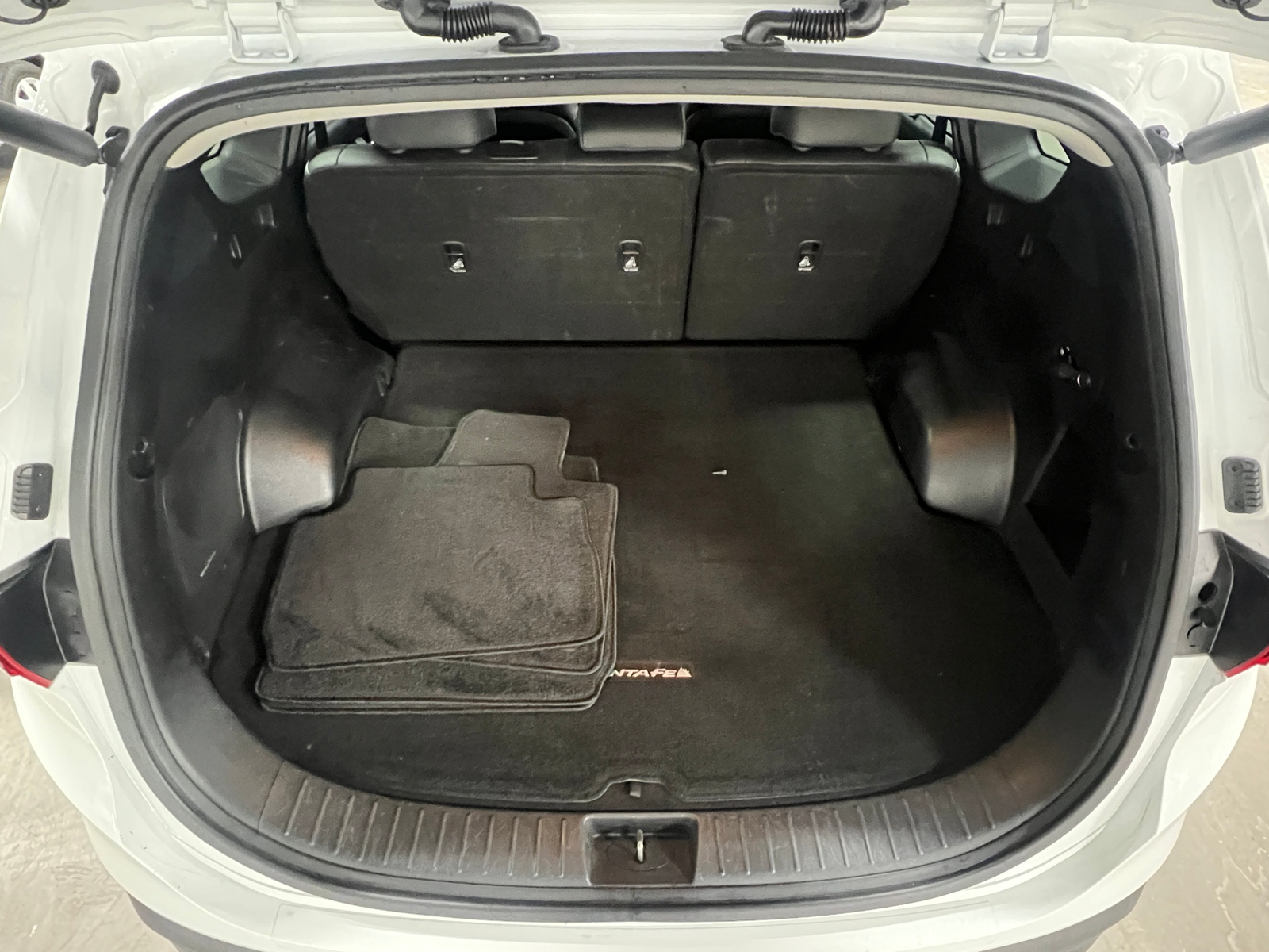 Thumbnail: 2022 Hyundai Santa Fe - 7