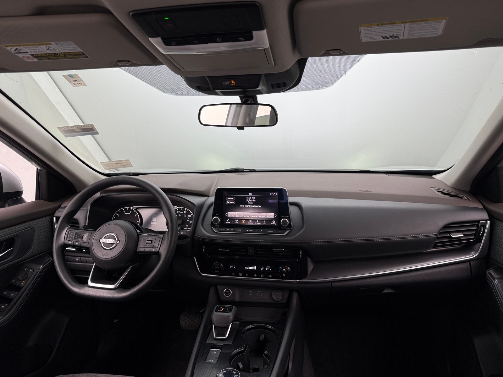 Thumbnail: 2023 Nissan Rogue - 3