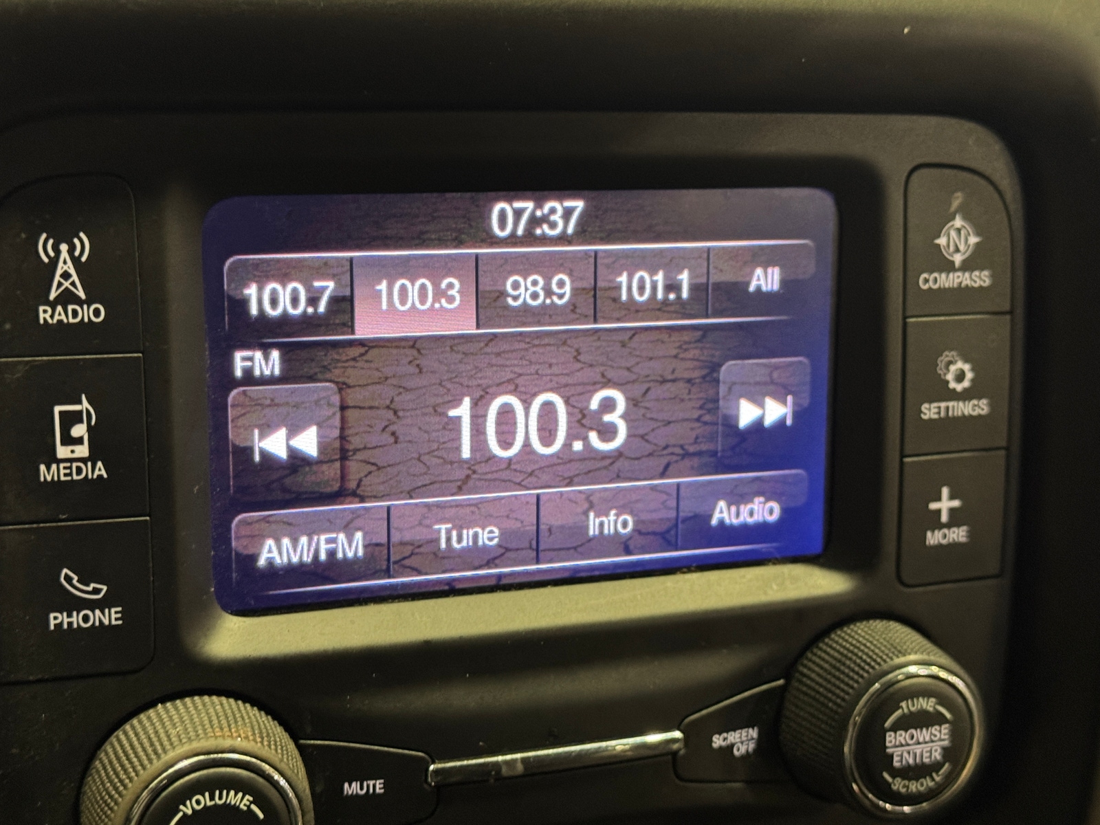 Thumbnail: 2018 Jeep Compass - 4