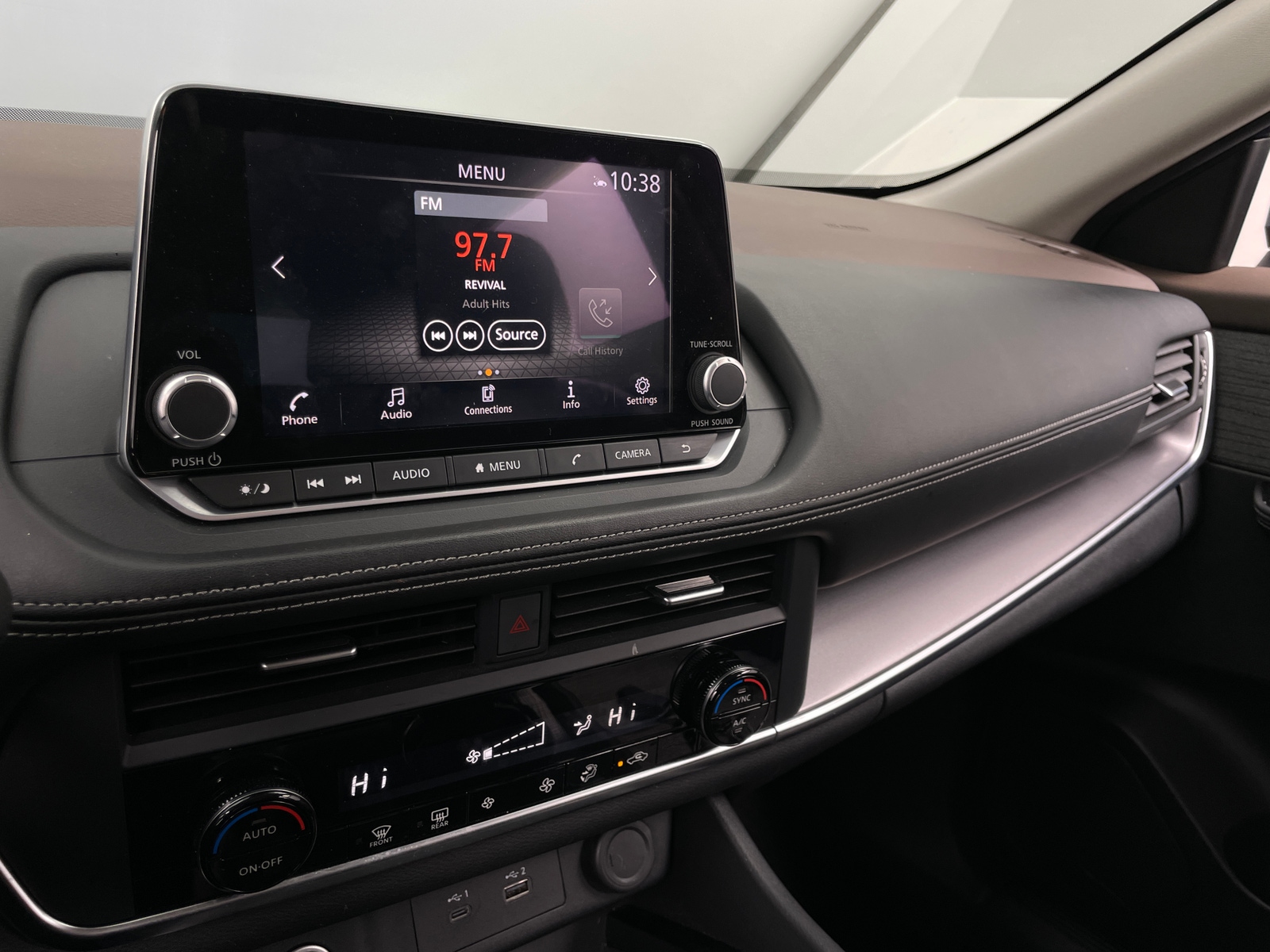 Thumbnail: 2023 Nissan Rogue - 4