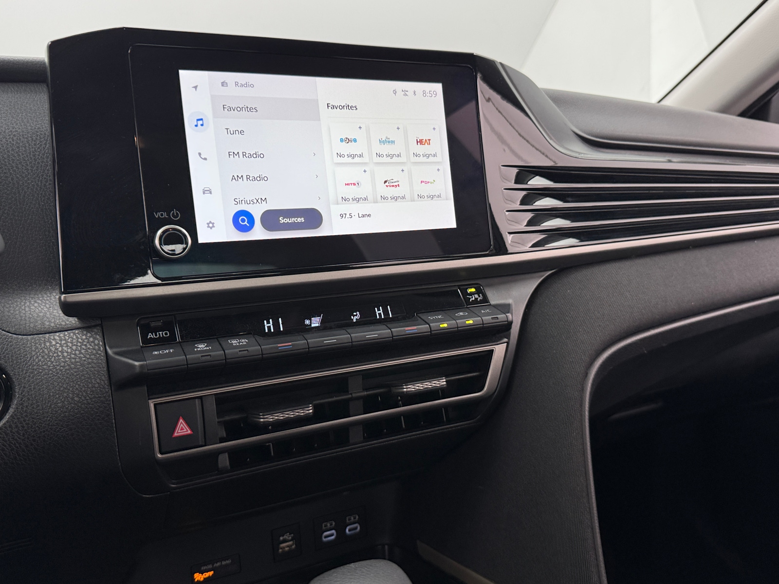 Thumbnail: 2025 Toyota Camry - 4