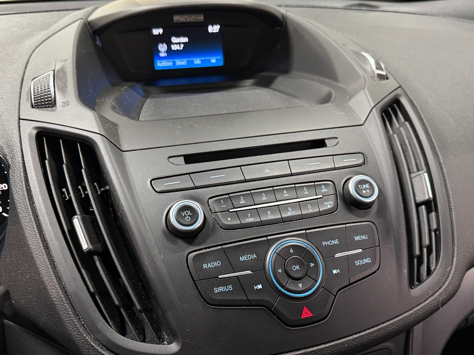 Thumbnail: 2017 Ford Escape - 4