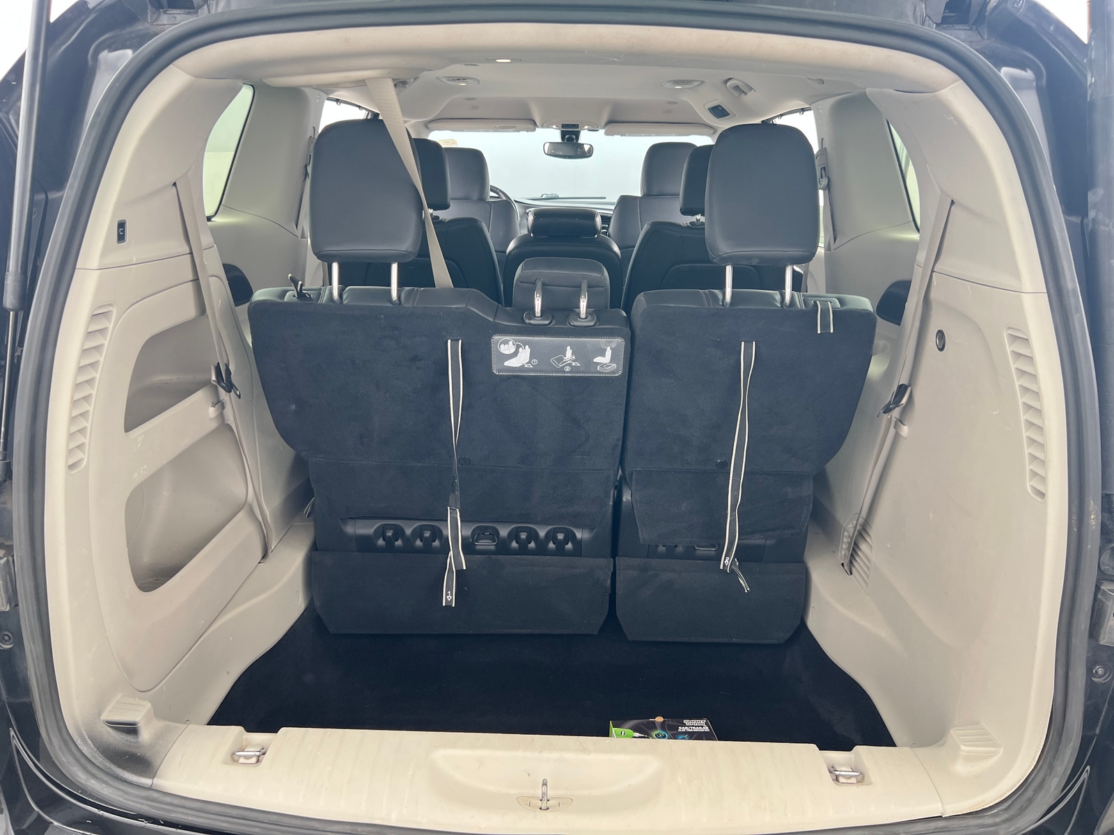 Thumbnail: 2020 Chrysler Pacifica - 6