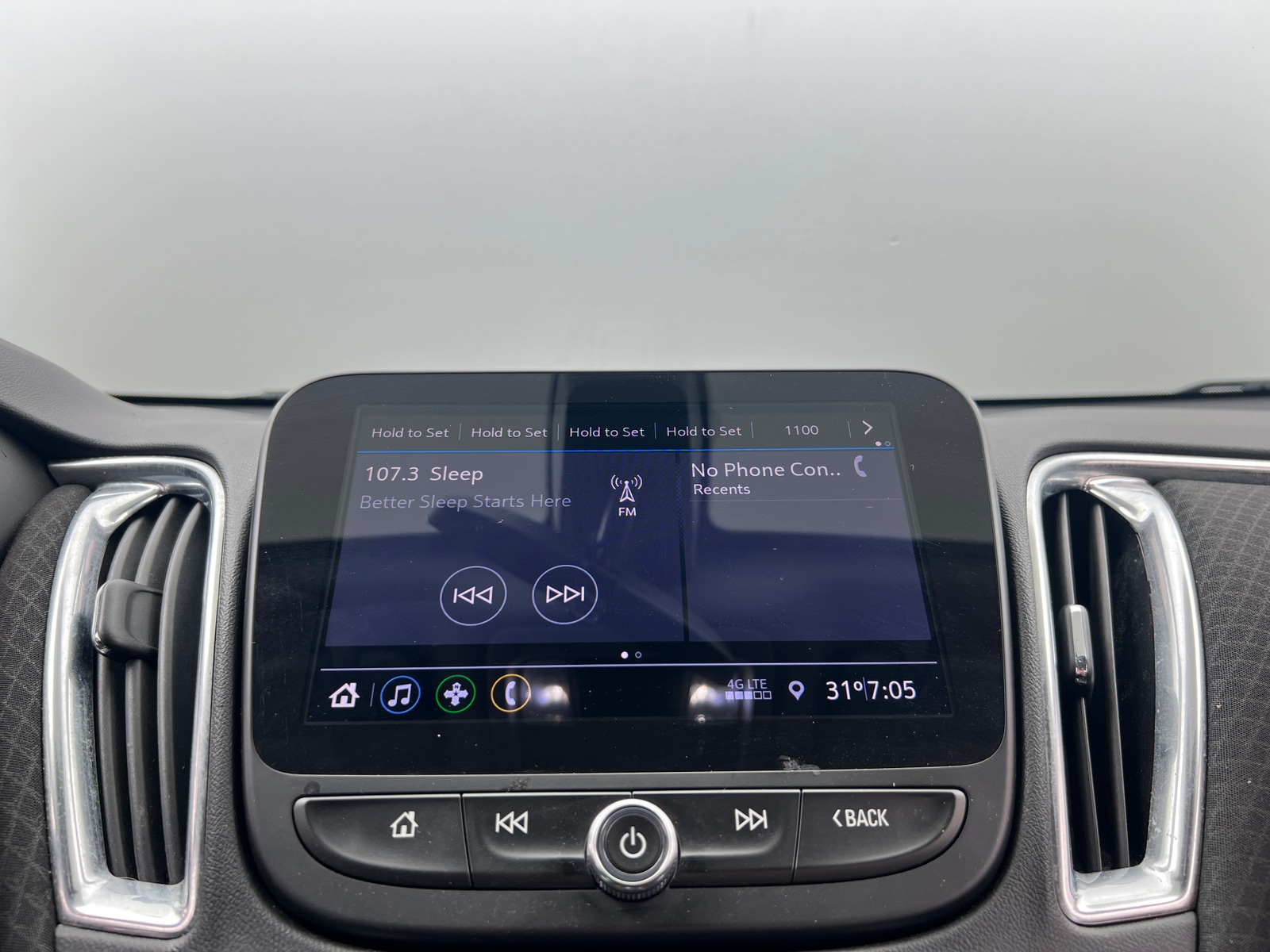 Thumbnail: 2020 Chevrolet Malibu - 4