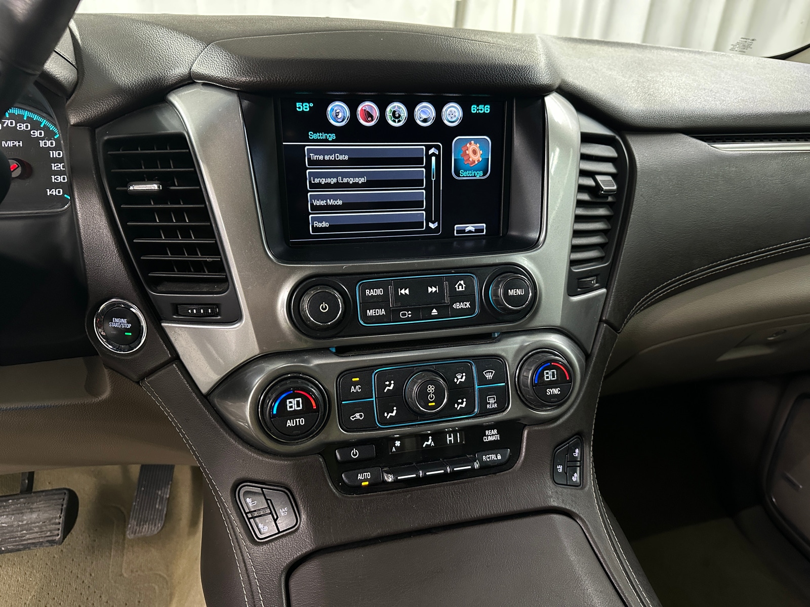 Thumbnail: 2016 Chevrolet Tahoe - 3