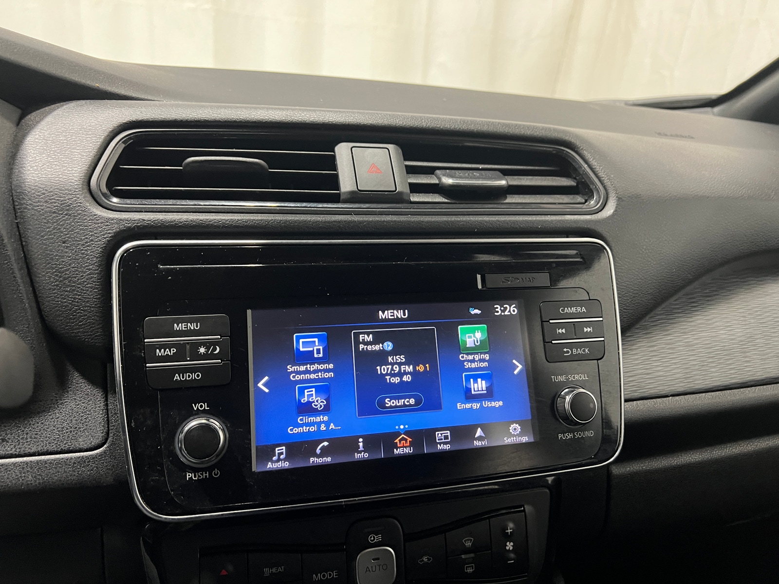 Thumbnail: 2019 Nissan Leaf - 4