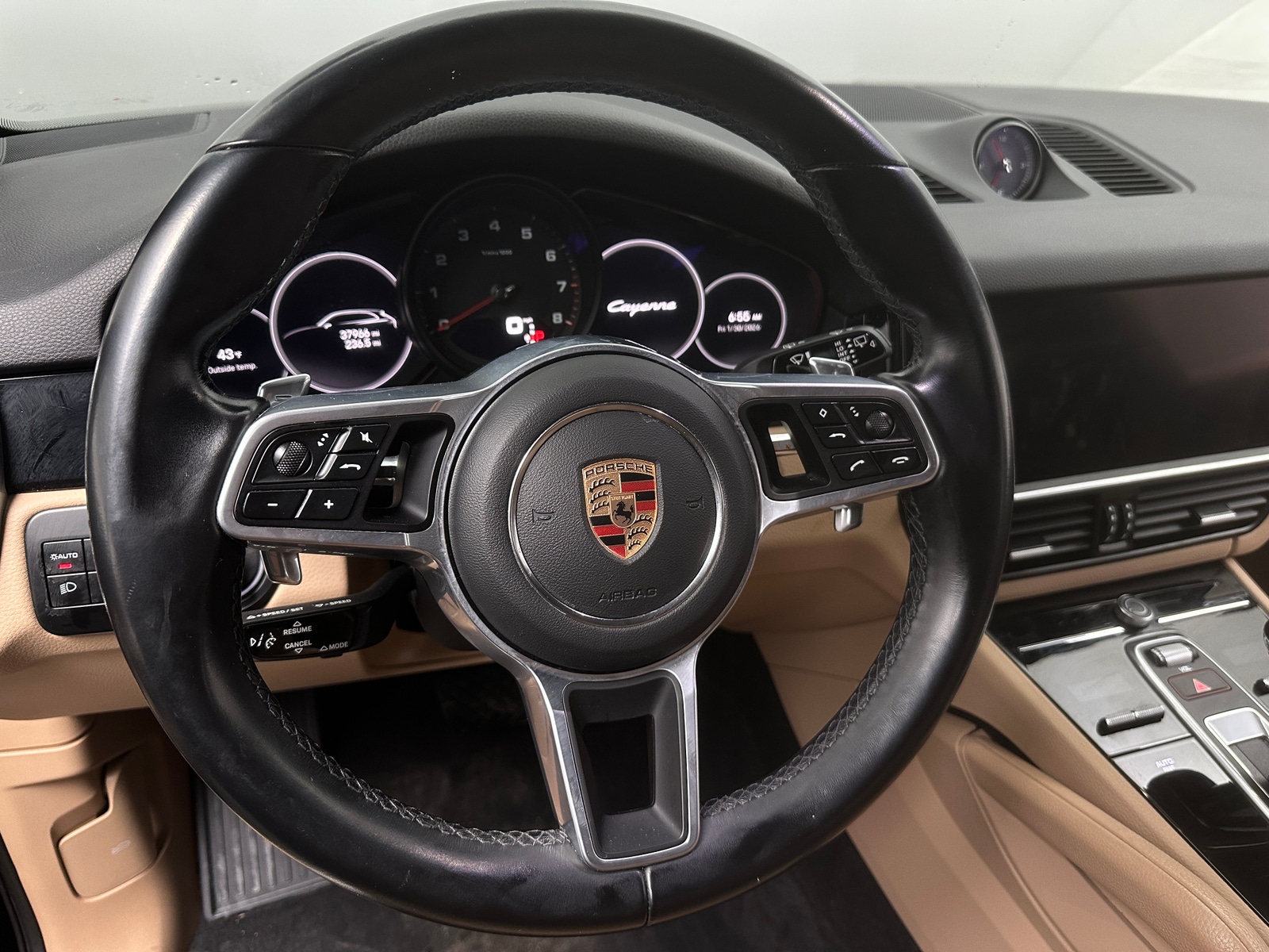 Thumbnail: 2023 Porsche Cayenne - 4