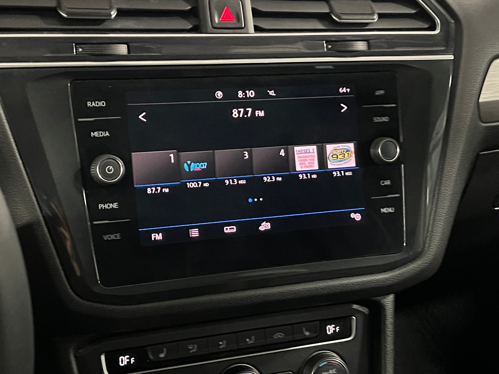 Thumbnail: 2020 Volkswagen Tiguan - 3