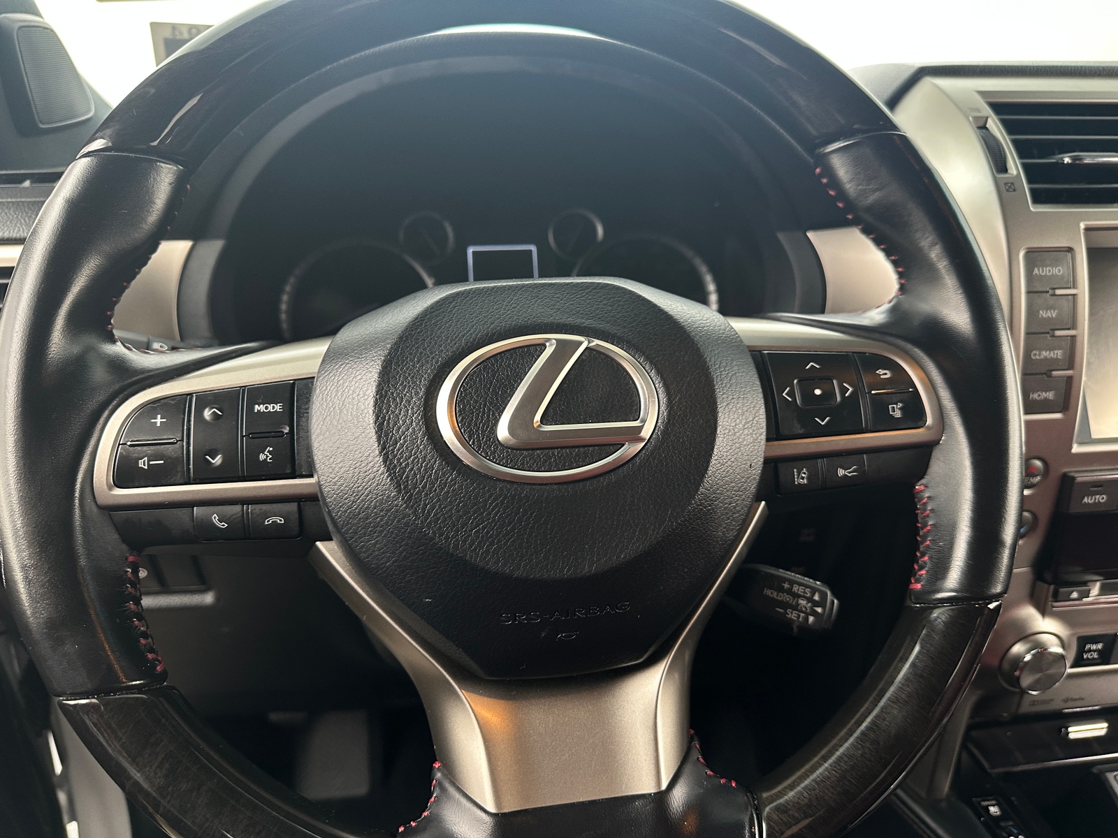 Thumbnail: 2020 Lexus GX - 4