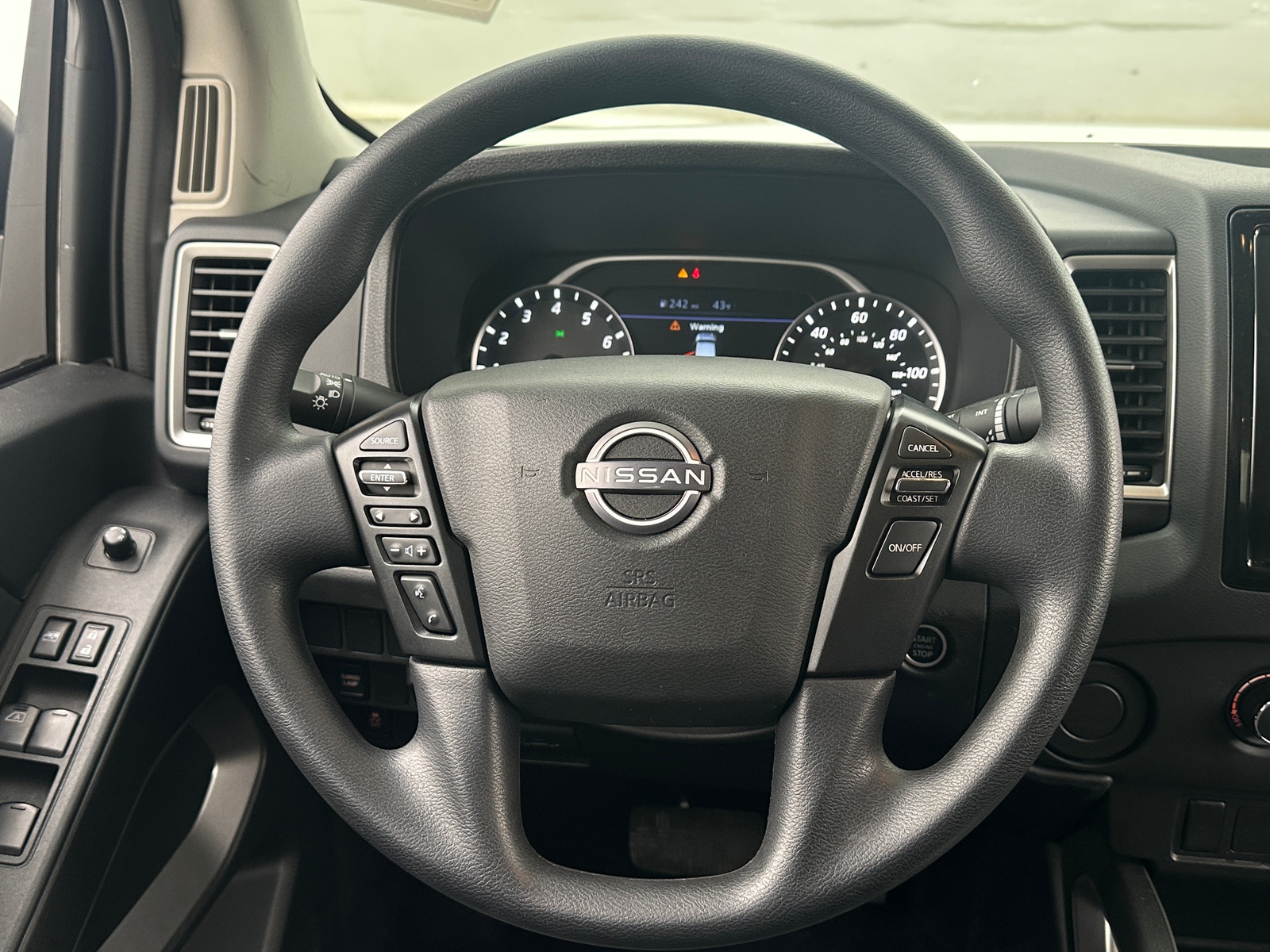 Thumbnail: 2024 Nissan Frontier - 5