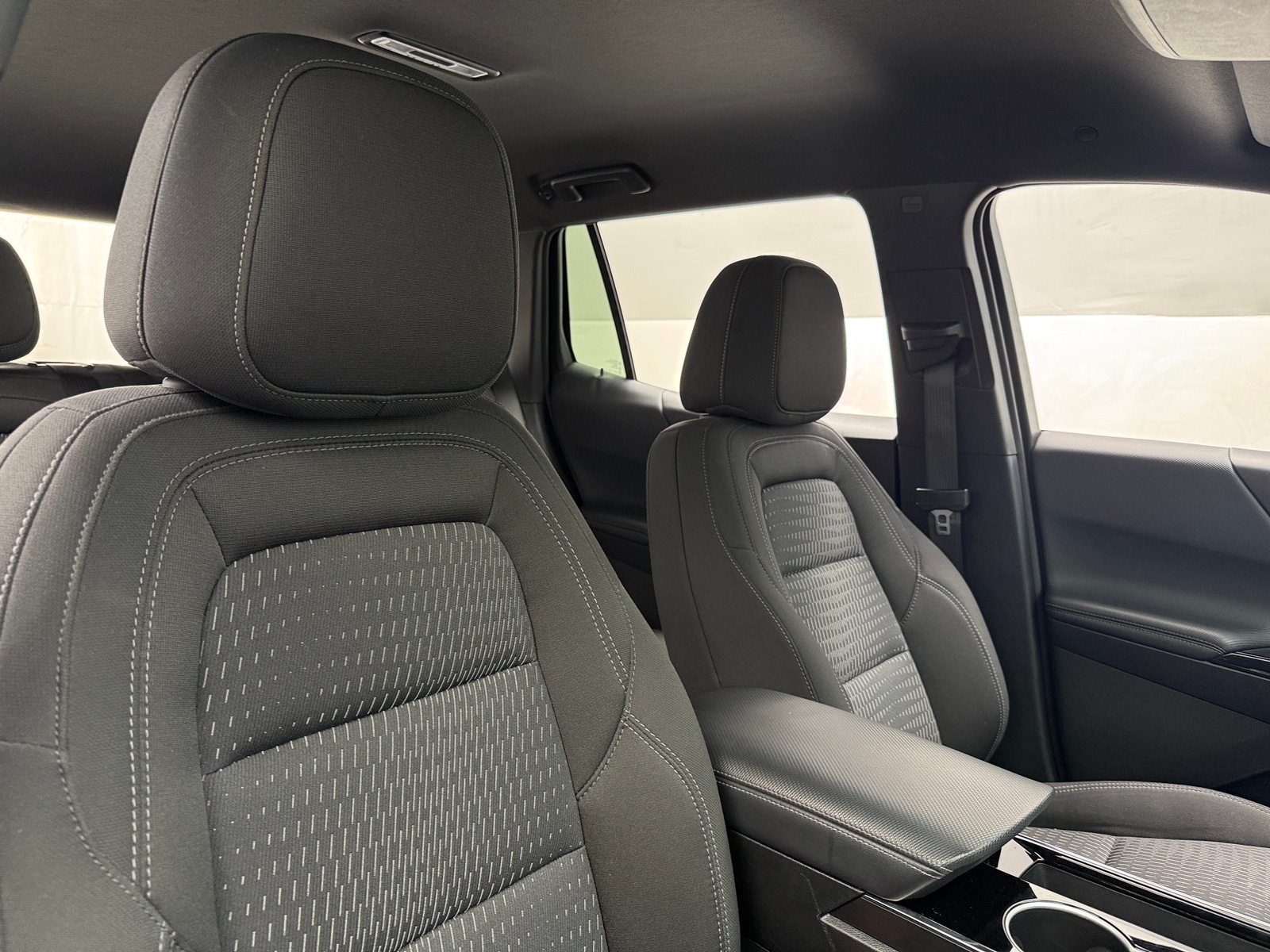 Thumbnail: 2025 Chevrolet Equinox - 2