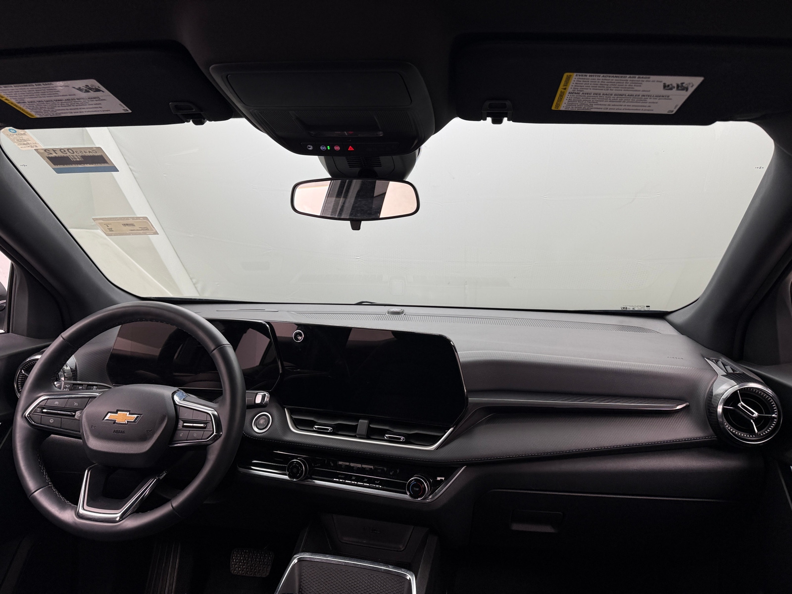 Thumbnail: 2025 Chevrolet Equinox - 3