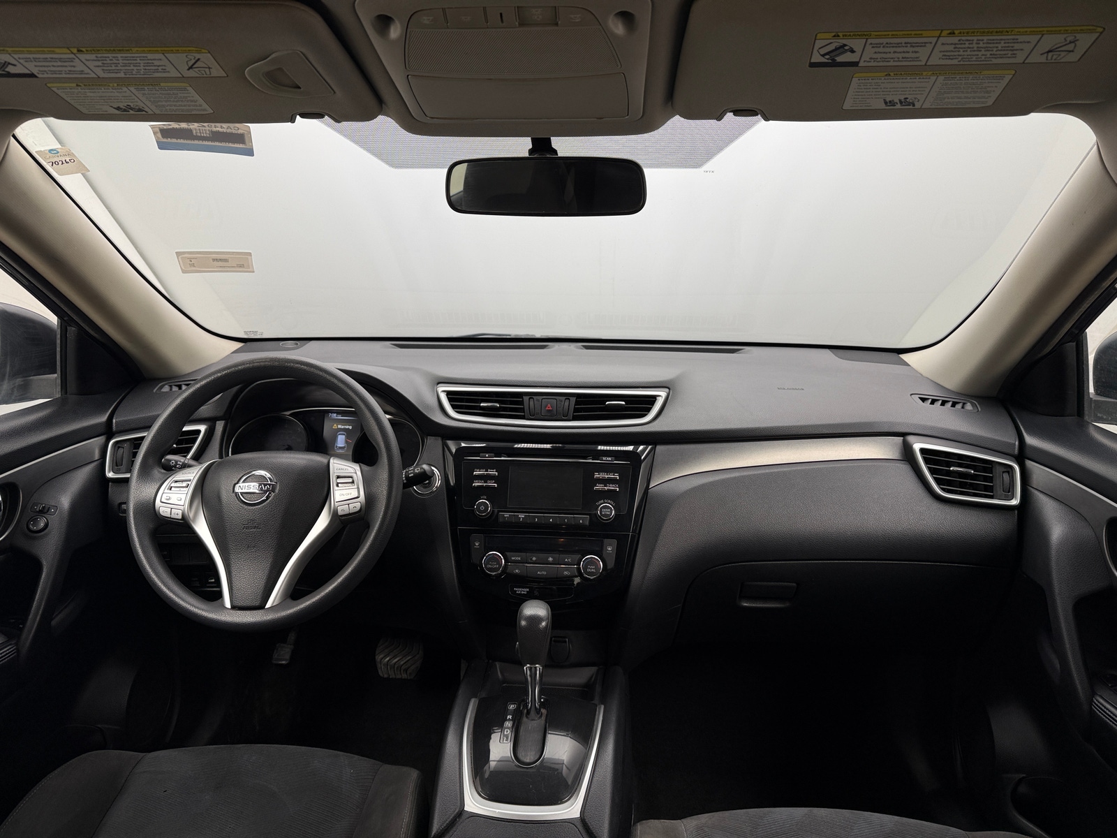 Thumbnail: 2015 Nissan Rogue - 3