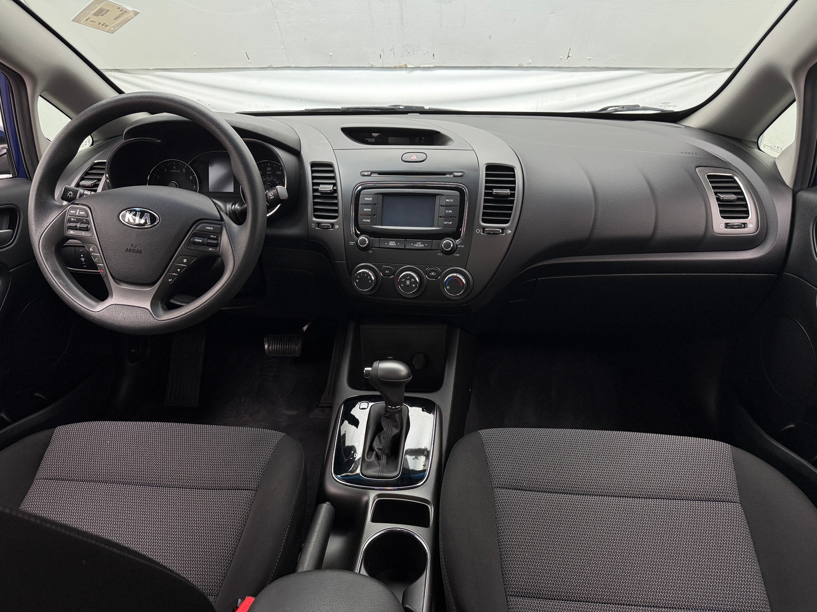 Thumbnail: 2018 Kia Forte - 3