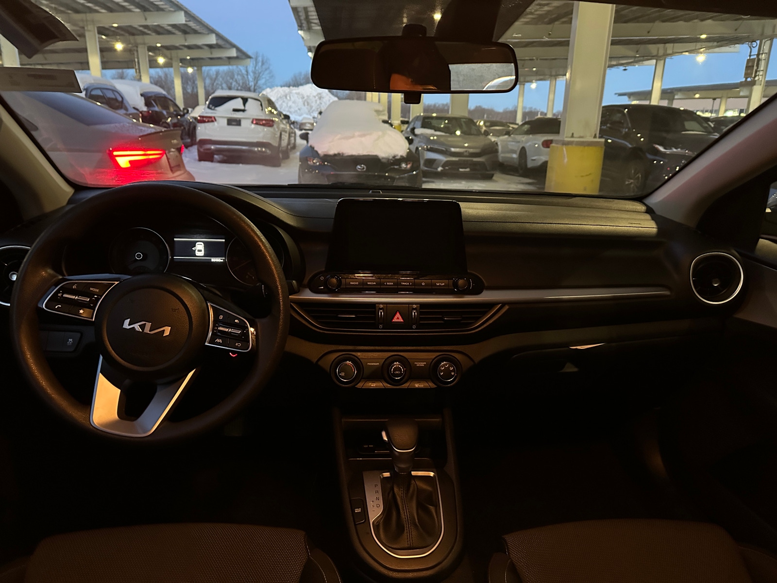 Thumbnail: 2024 Kia Forte - 3