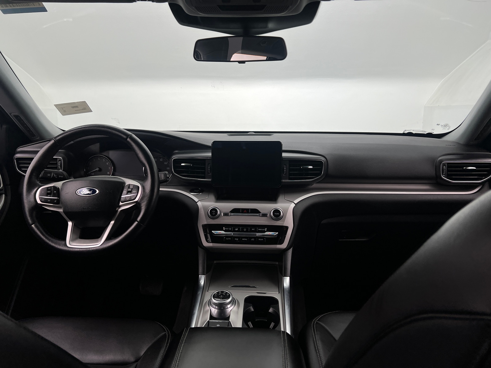 Thumbnail: 2023 Ford Explorer - 3