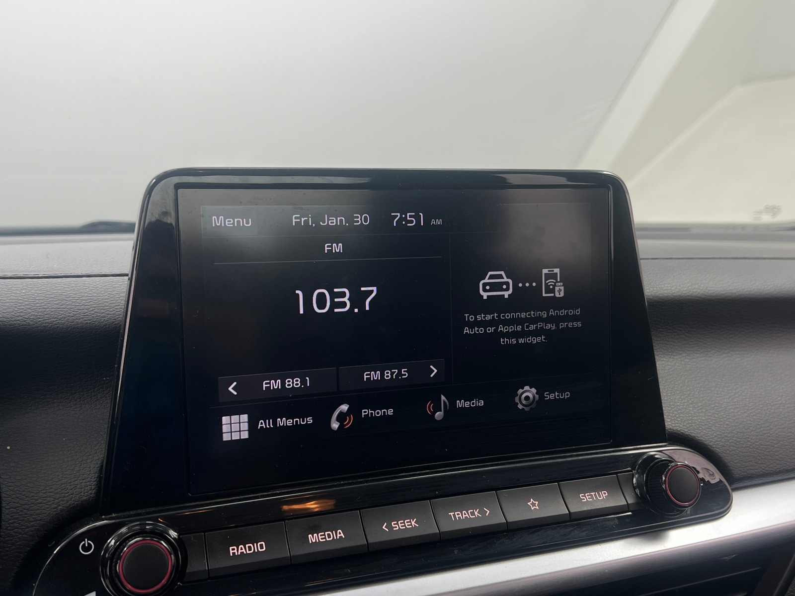 Thumbnail: 2024 Kia Forte - 4