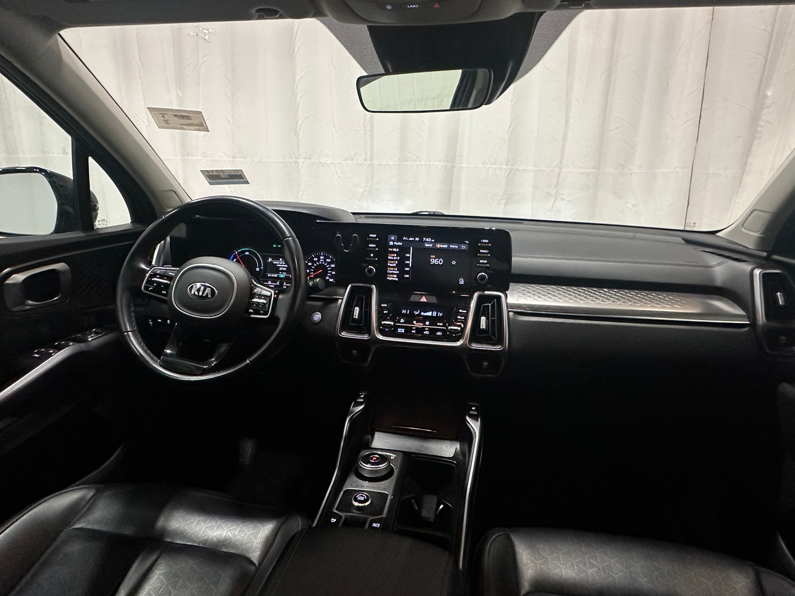 Thumbnail: 2021 Kia Sorento - 3