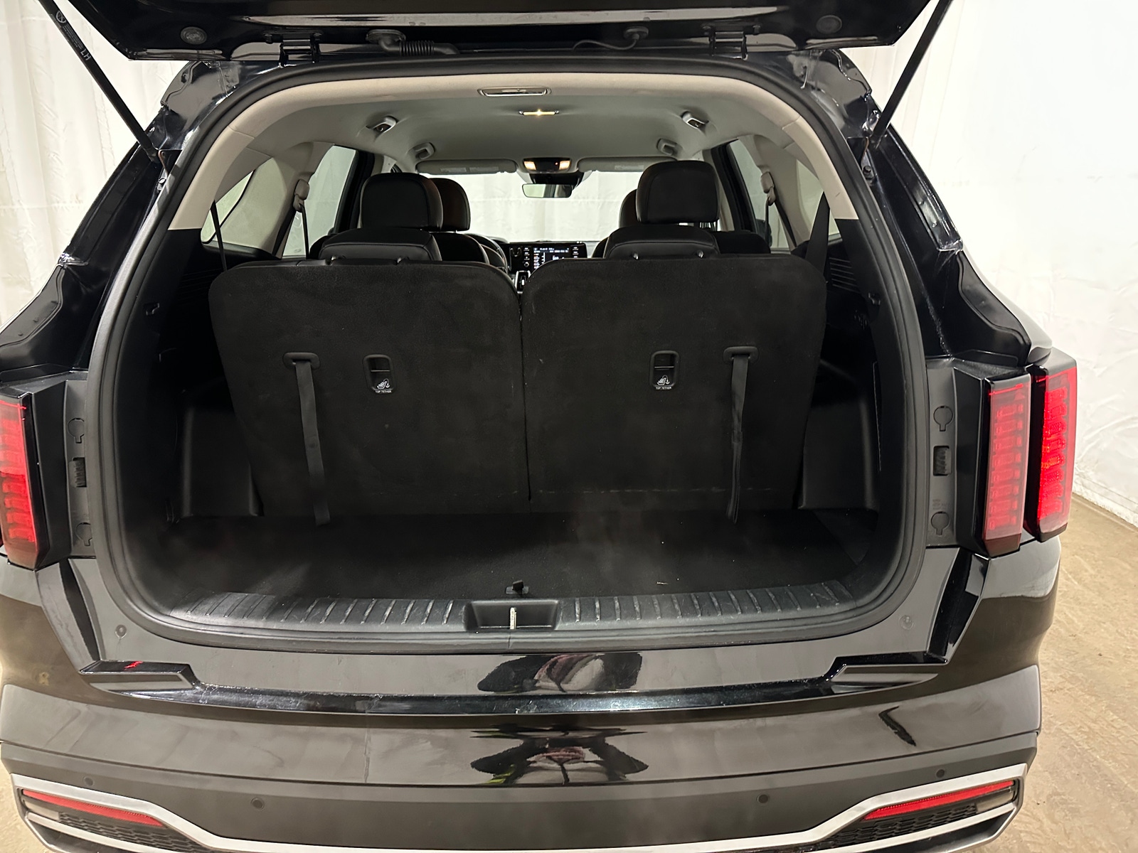 Thumbnail: 2021 Kia Sorento - 7