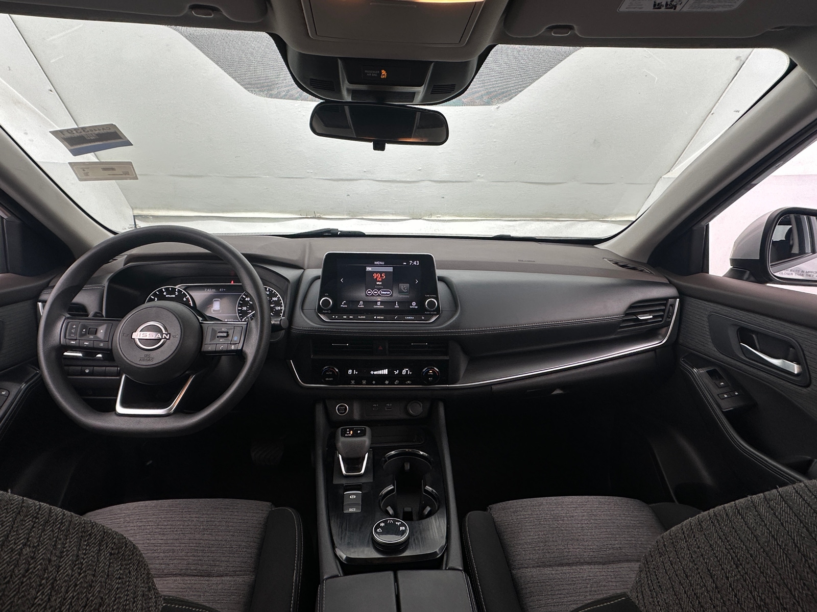 Thumbnail: 2023 Nissan Rogue - 3