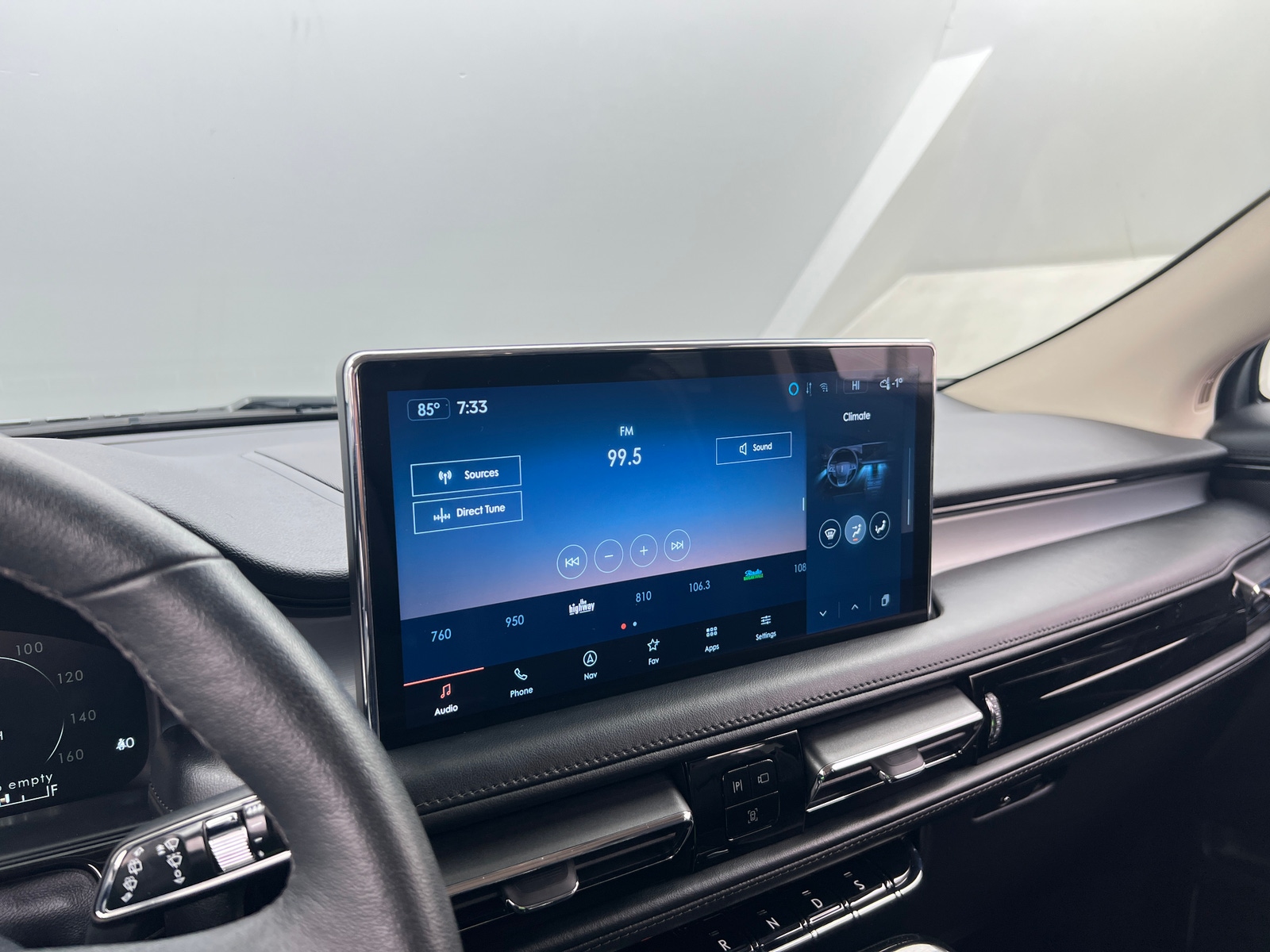 Thumbnail: 2022 Lincoln Nautilus - 3