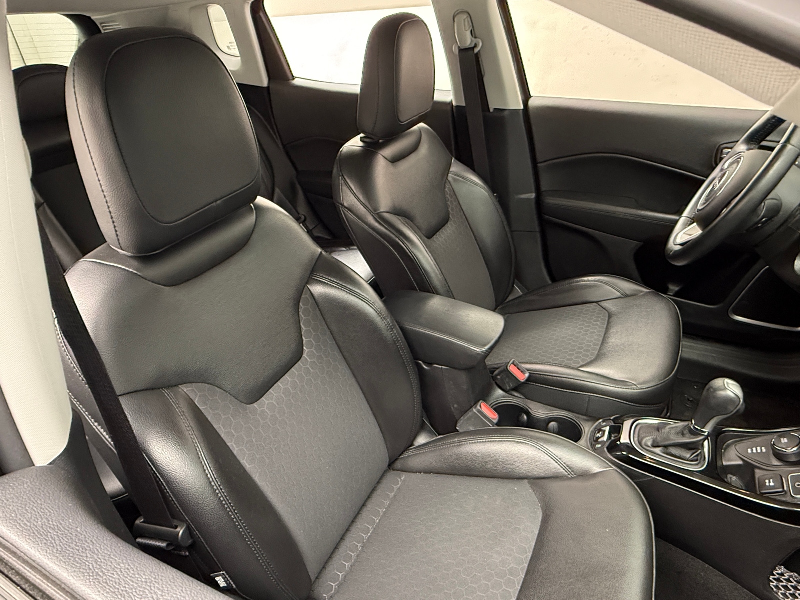 Thumbnail: 2018 Jeep Compass - 2