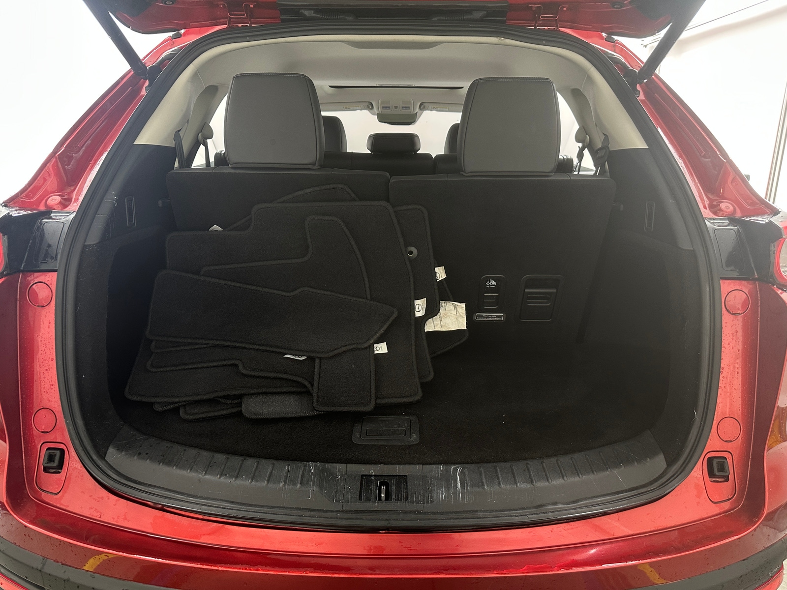 Thumbnail: 2023 Mazda CX-9 - 6