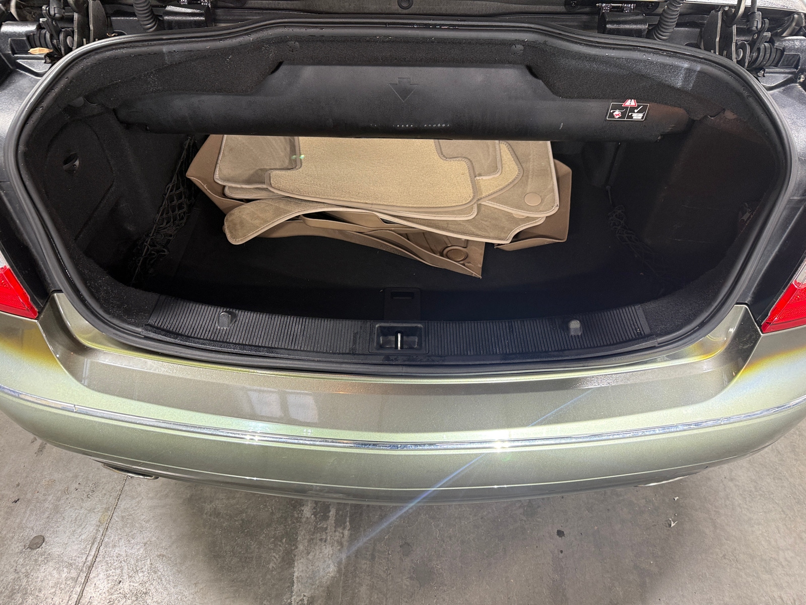 Thumbnail: 2013 Mercedes-Benz E-Class - 6