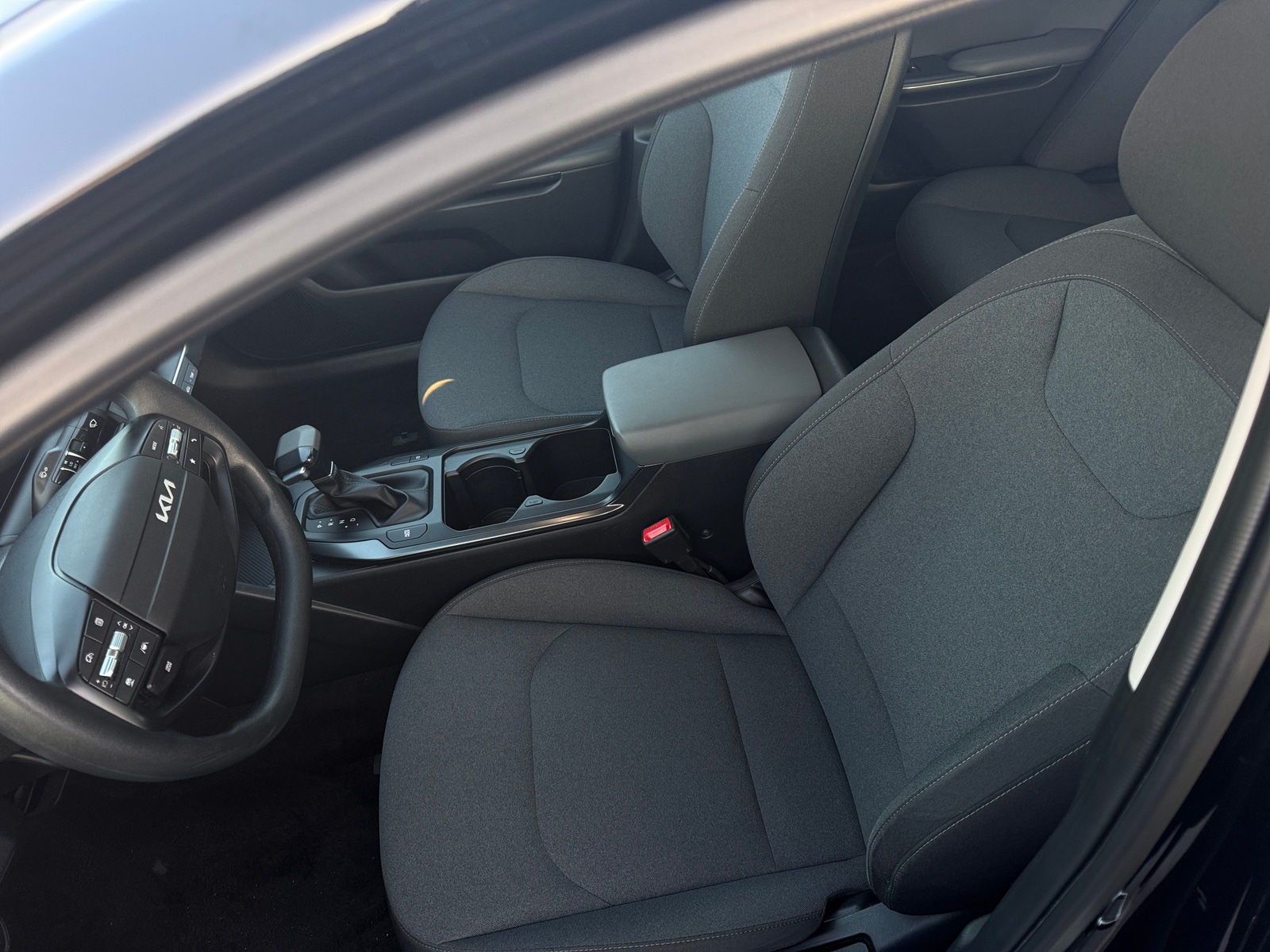 Thumbnail: 2025 Kia K4 - 2